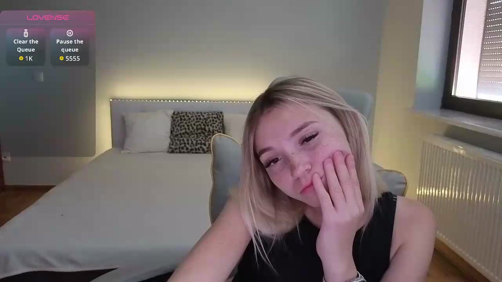 Gallery image thumbnail from Daisyy's myfreecams stream on, 08/27/2026, 15:26 image 3 of 20