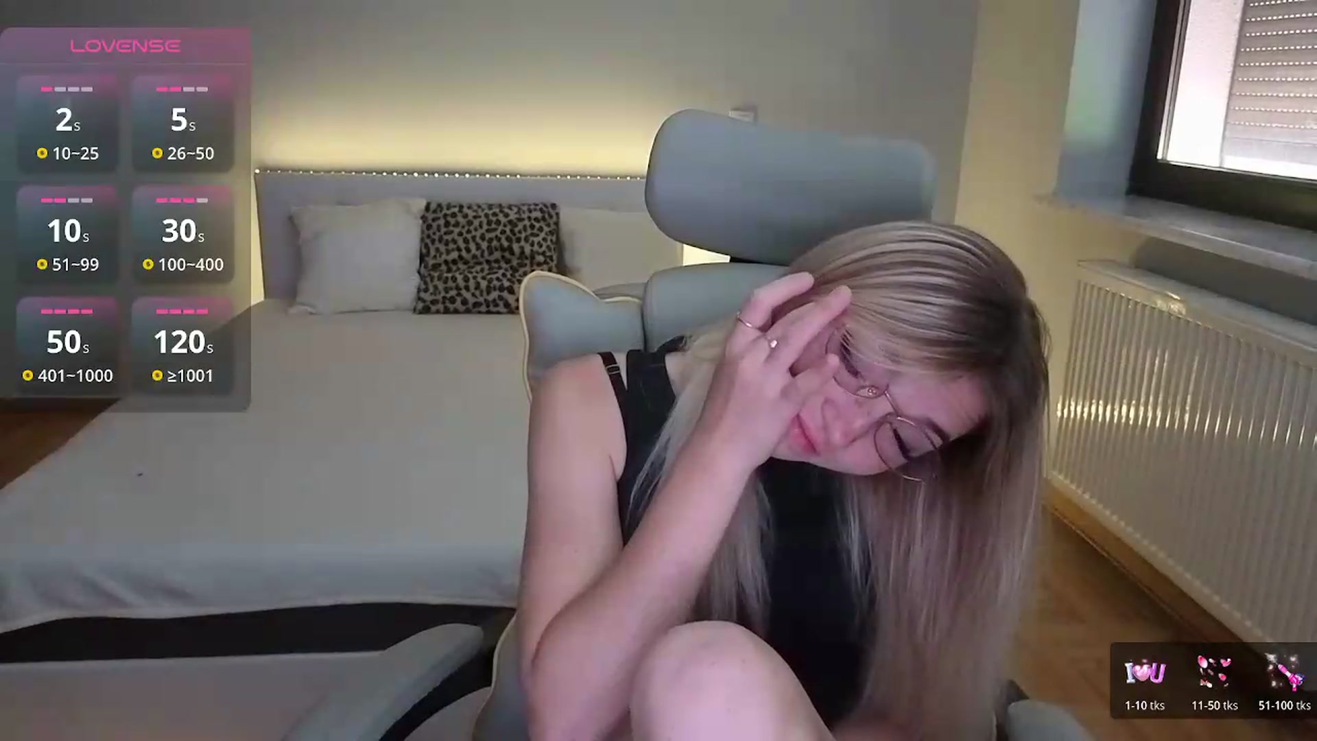 Gallery image thumbnail from Daisyy's myfreecams stream on, 08/27/2026, 15:26 image 12 of 20