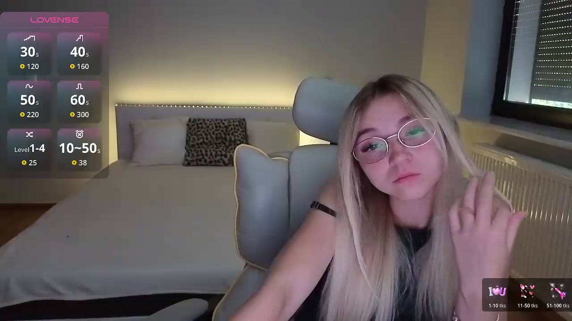 Gallery image thumbnail from Daisyy's myfreecams stream on, 08/27/2026, 16:38 image 16 of 20