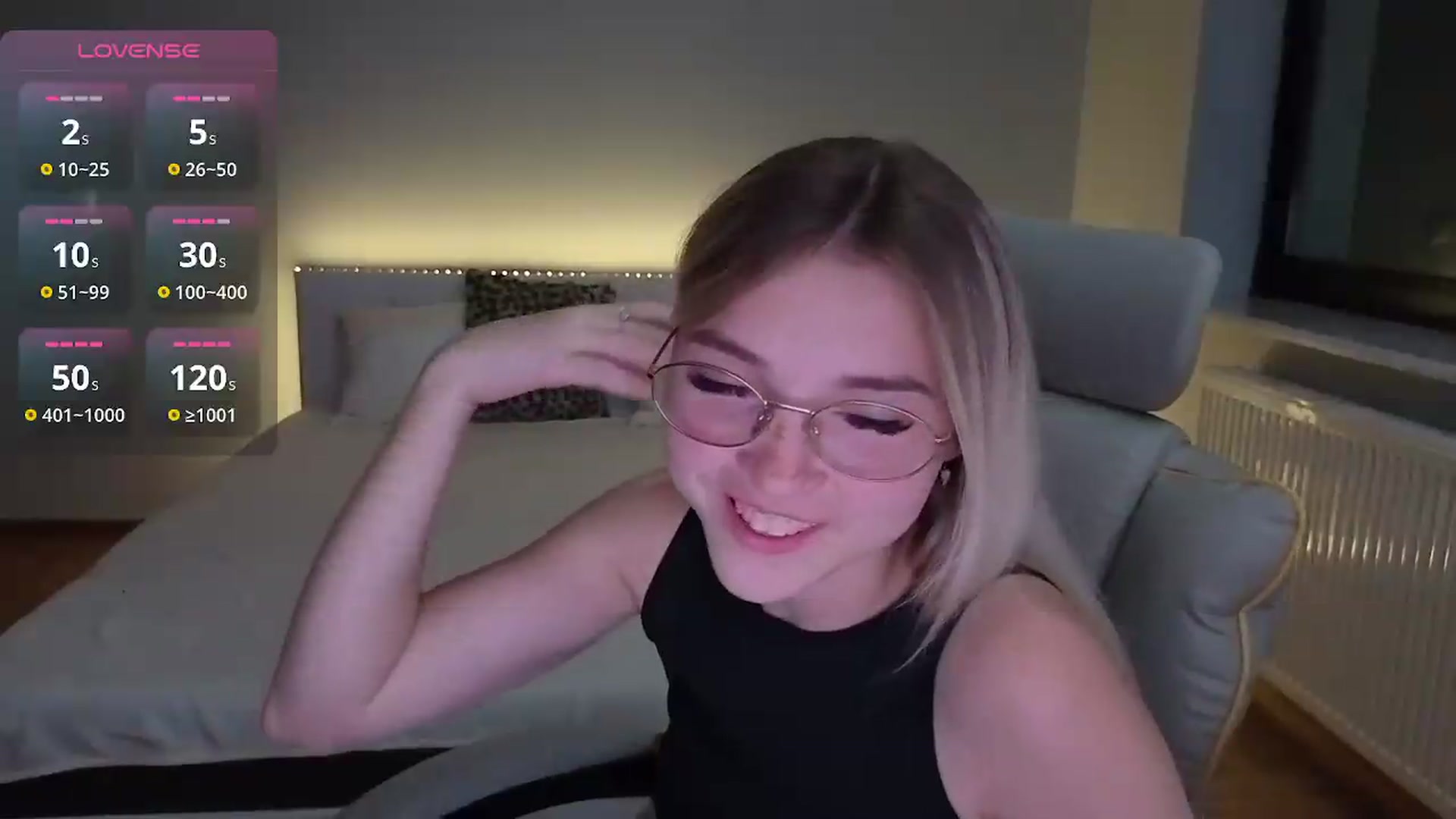 Gallery image thumbnail from Daisyy's myfreecams stream on, 08/27/2026, 18:36 image 14 of 20