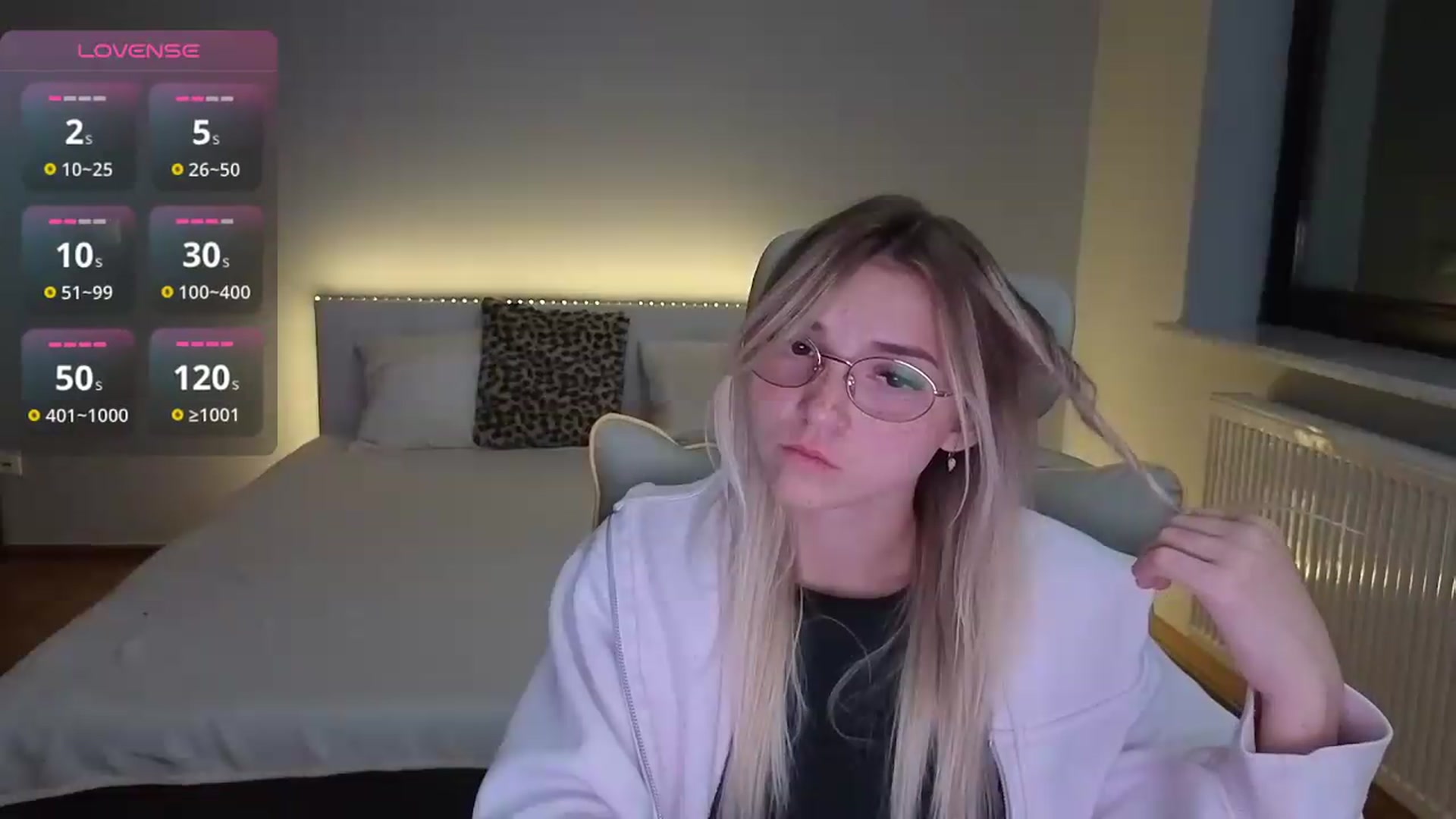 Gallery image thumbnail from Daisyy's myfreecams stream on, 08/27/2026, 20:56 image 20 of 20