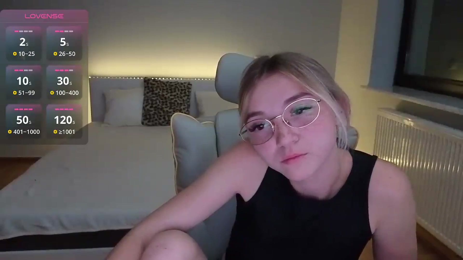 Gallery image thumbnail from Daisyy's myfreecams stream on, 08/27/2026, 20:56 image 9 of 20