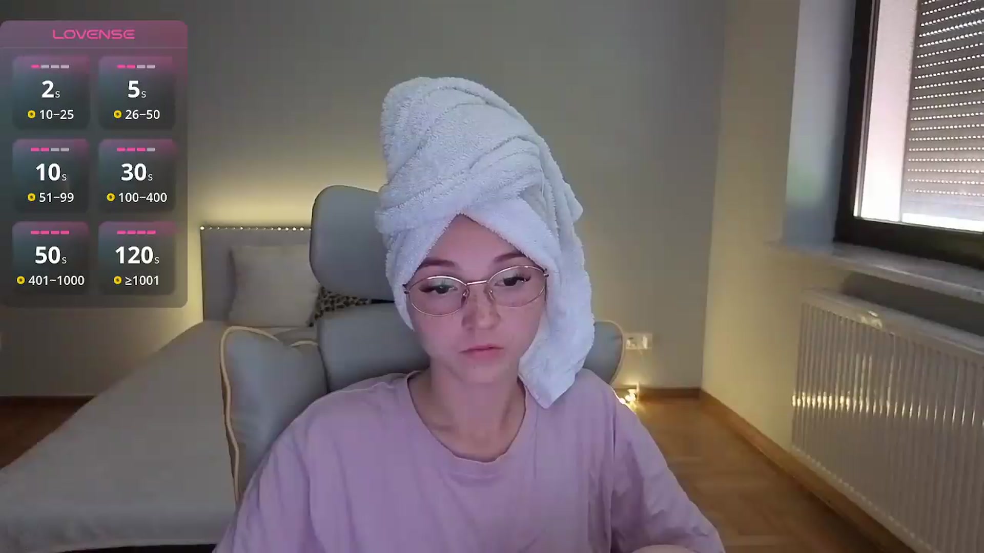 Gallery image thumbnail from Daisyy's myfreecams stream on, 08/28/2026, 15:24 image 3 of 20