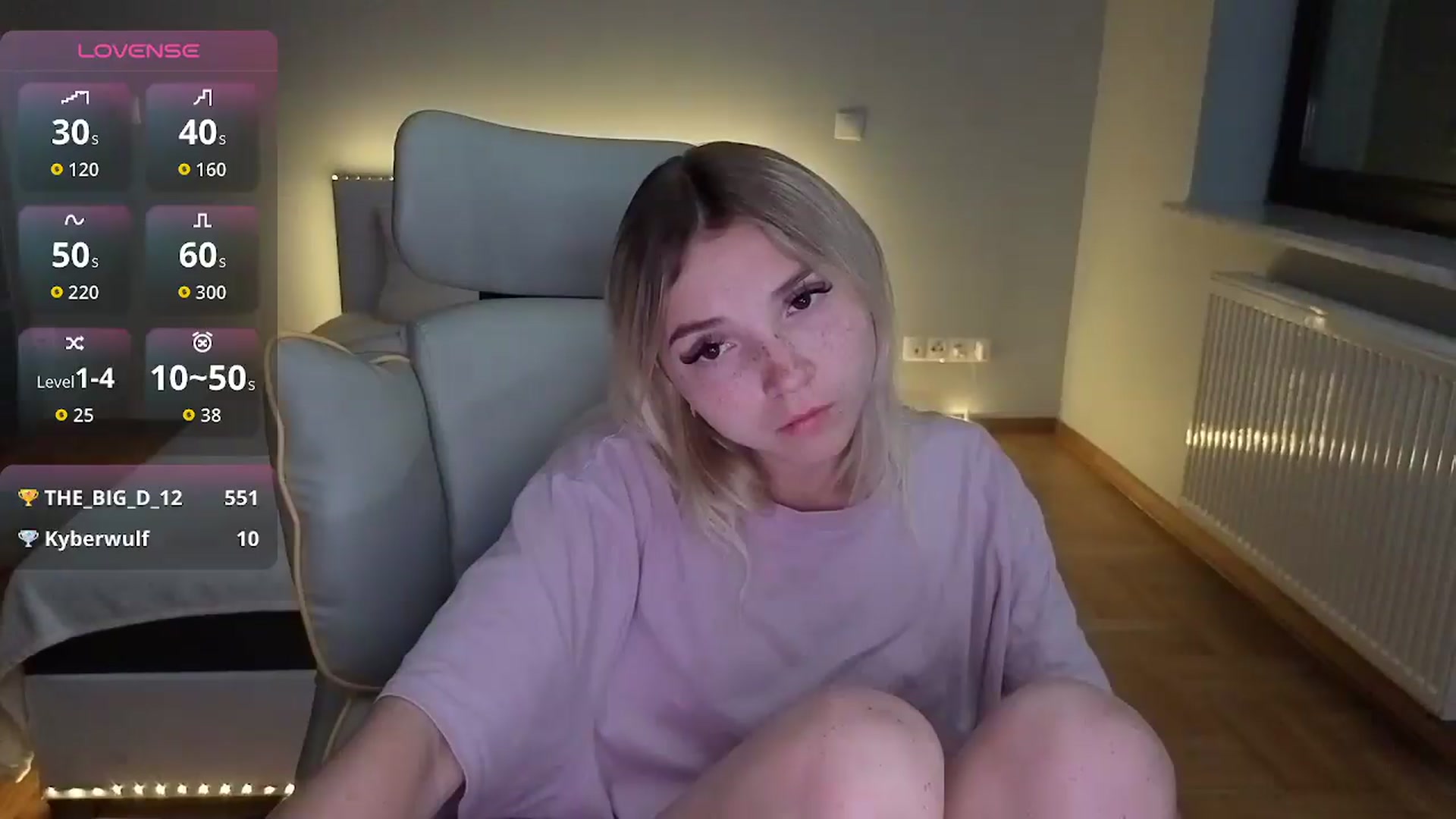 Gallery image thumbnail from Daisyy's myfreecams stream on, 08/28/2026, 18:22 image 16 of 20