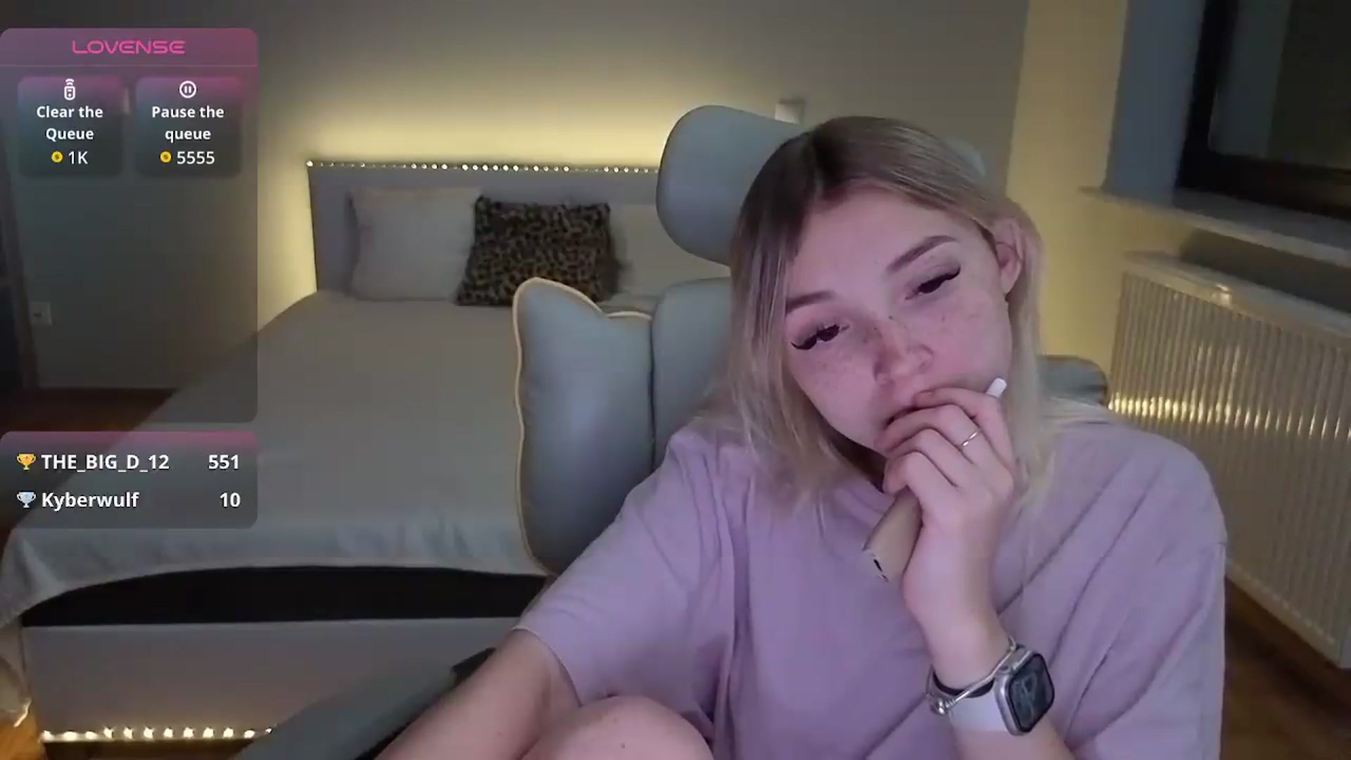 Gallery image thumbnail from Daisyy's myfreecams stream on, 08/28/2026, 18:22 image 9 of 20
