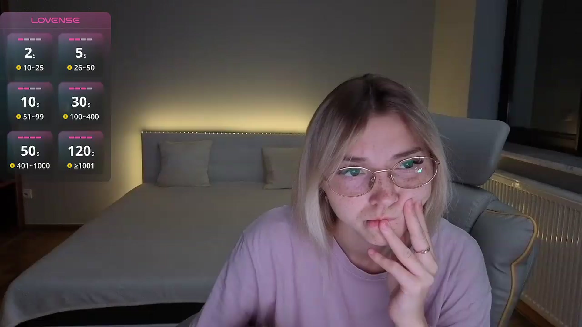 Gallery image thumbnail from Daisyy's myfreecams stream on, 08/29/2026, 24:00 image 2 of 20