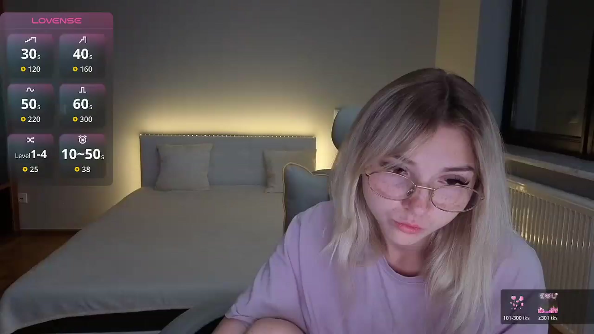 Gallery image thumbnail from Daisyy's myfreecams stream on, 08/29/2026, 24:00 image 19 of 20