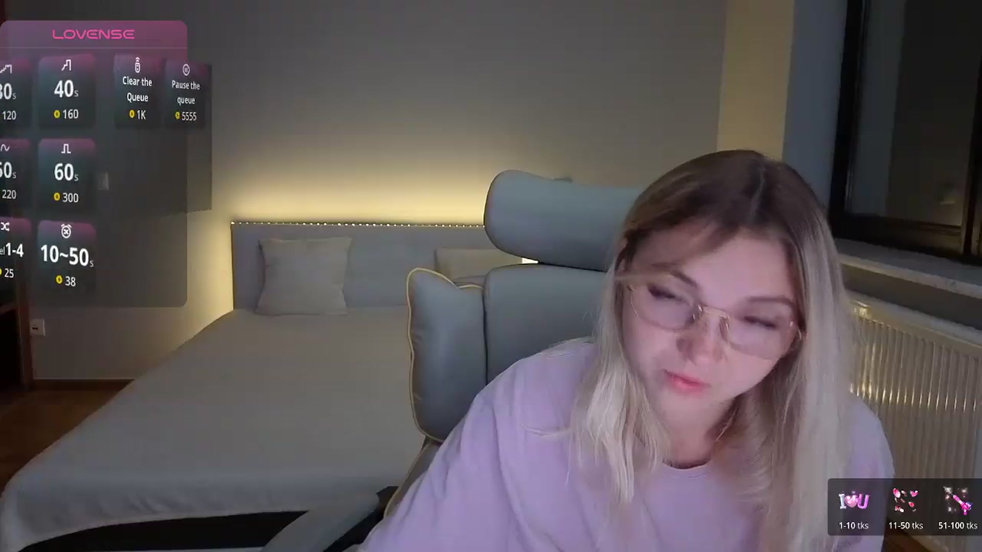 Gallery image thumbnail from Daisyy's myfreecams stream on, 08/29/2026, 24:14 image 19 of 20
