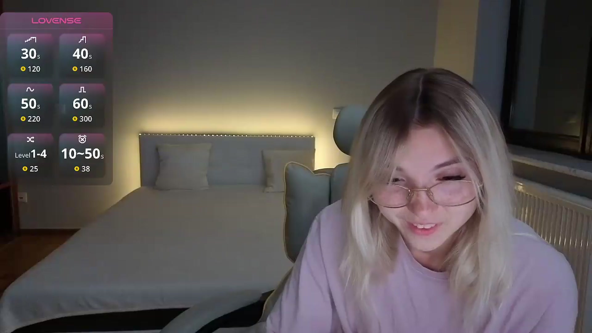 Gallery image thumbnail from Daisyy's myfreecams stream on, 08/29/2026, 24:14 image 3 of 20