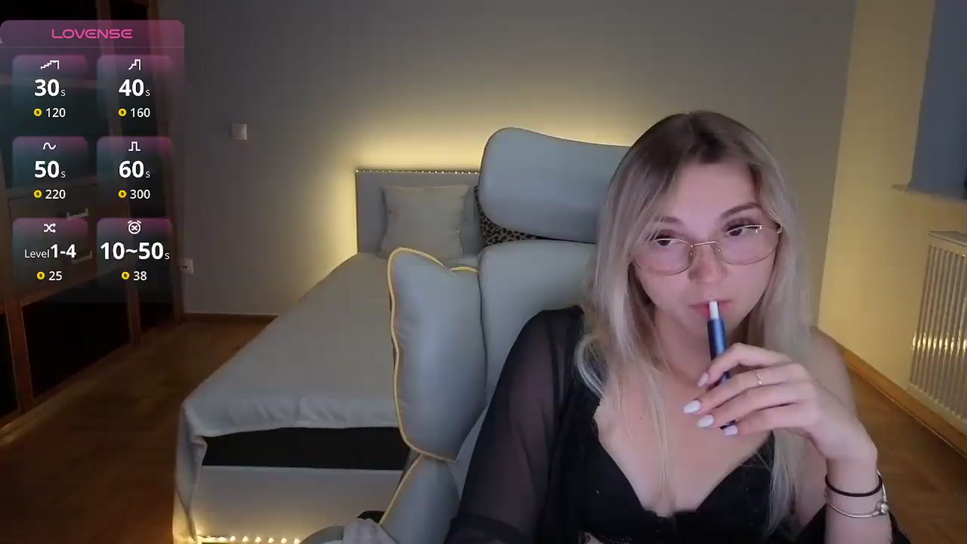 Gallery image thumbnail from Daisyy's myfreecams stream on, 08/29/2026, 20:36 image 18 of 20