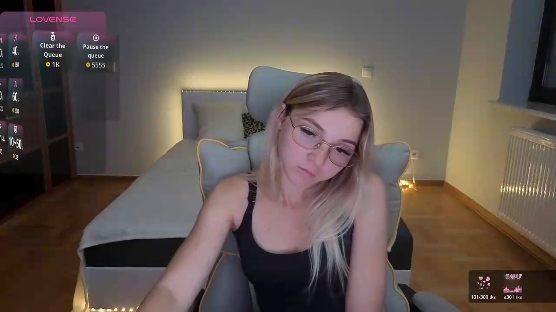 Gallery image thumbnail from Daisyy's myfreecams stream on, 08/30/2026, 20:07 image 9 of 20