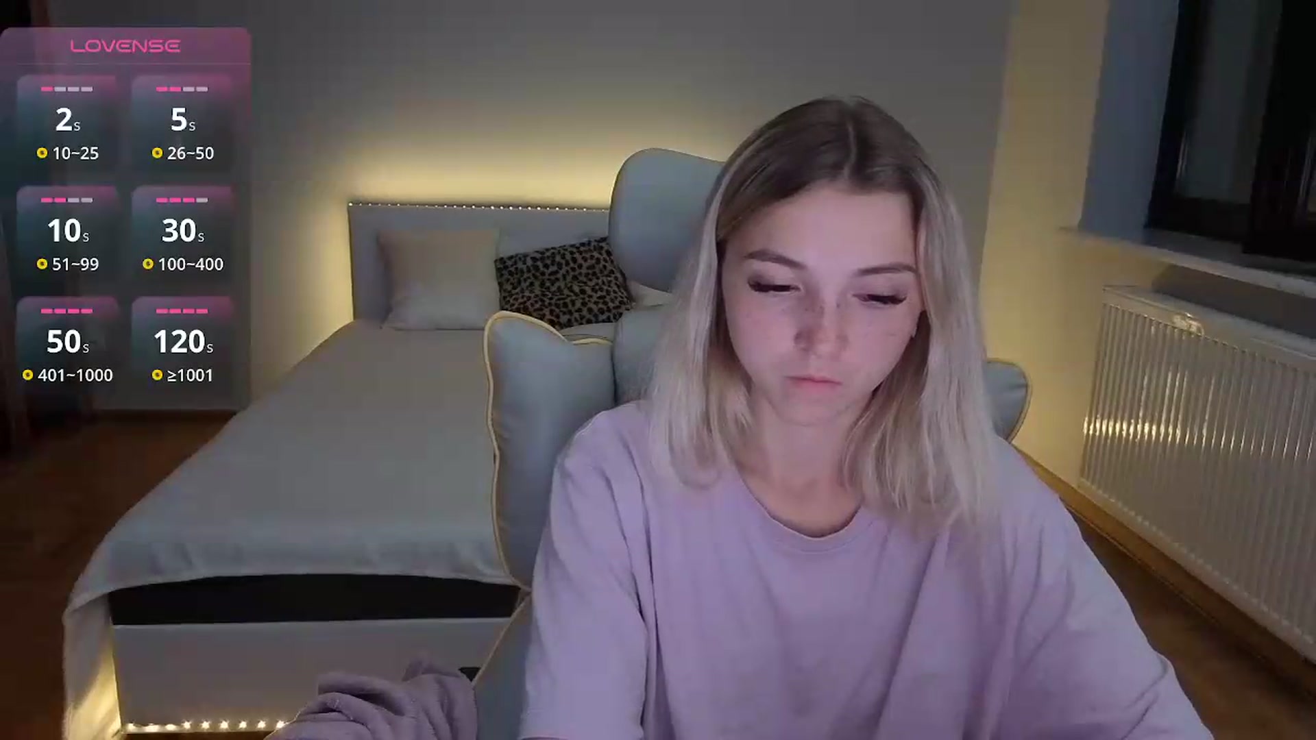 Gallery image thumbnail from Daisyy's myfreecams stream on, 08/31/2026, 24:25 image 5 of 20