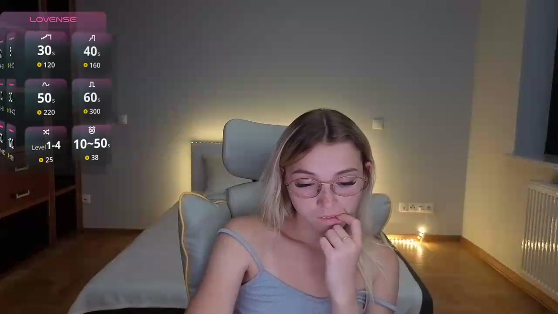 Gallery image thumbnail from Daisyy's myfreecams stream on, 08/31/2026, 24:25 image 9 of 20