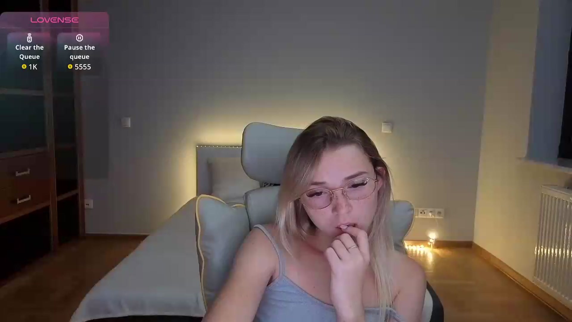 Gallery image thumbnail from Daisyy's myfreecams stream on, 08/31/2026, 24:25 image 10 of 20