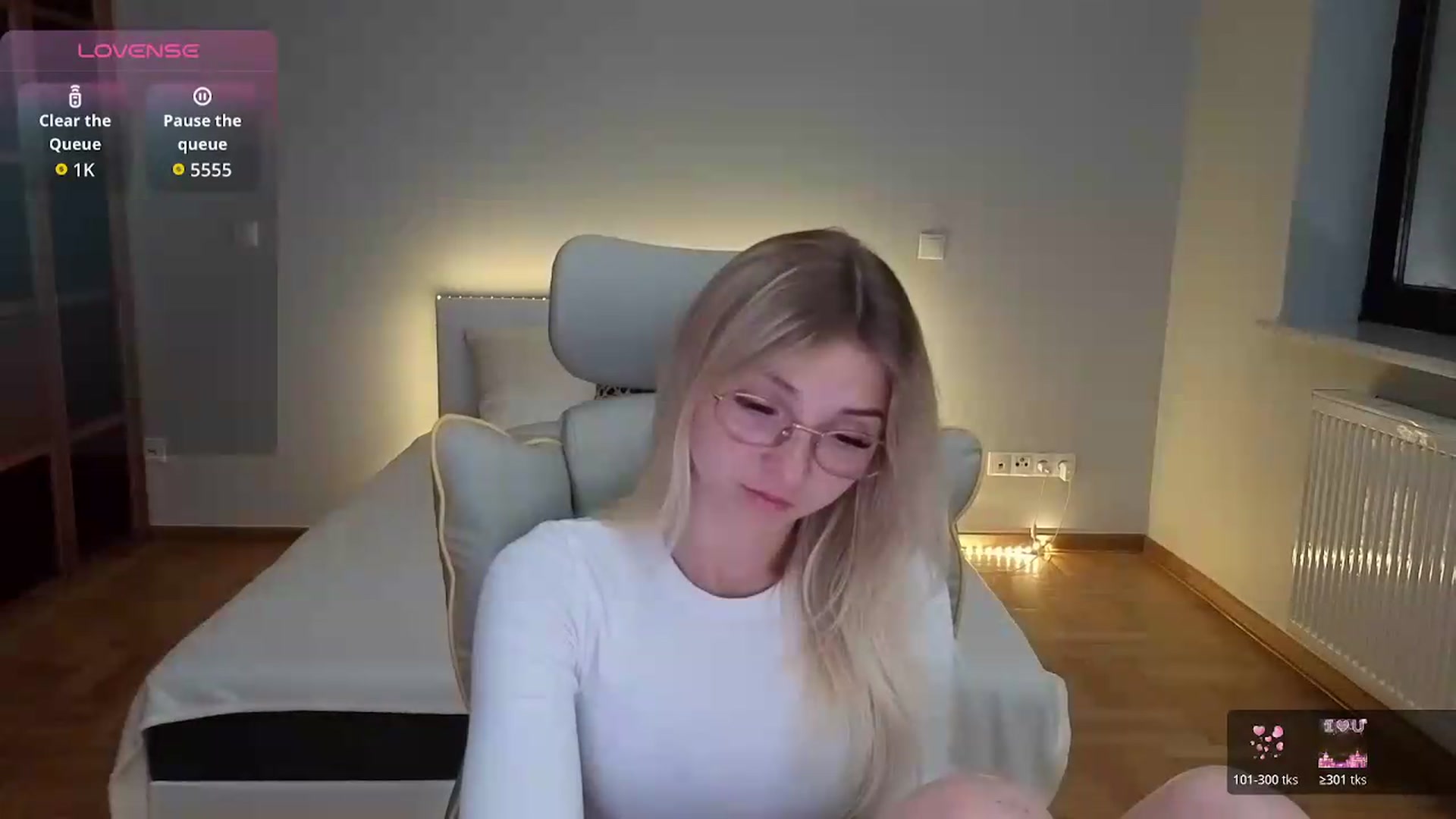 Gallery image thumbnail from Daisyy's myfreecams stream on, 08/31/2026, 14:59 image 6 of 20