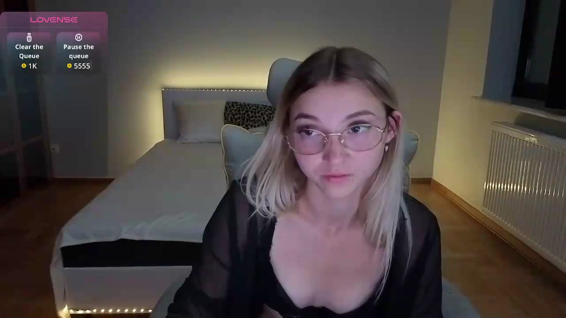 Gallery image thumbnail from Daisyy's myfreecams stream on, 08/31/2026, 21:04 image 12 of 20