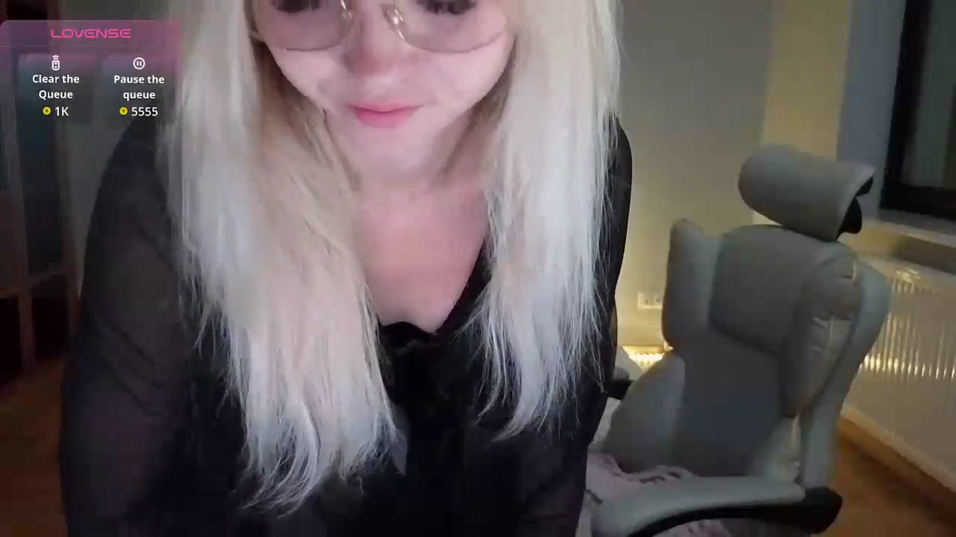 Gallery image thumbnail from Daisyy's myfreecams stream on, 09/01/2026, 24:47 image 19 of 20