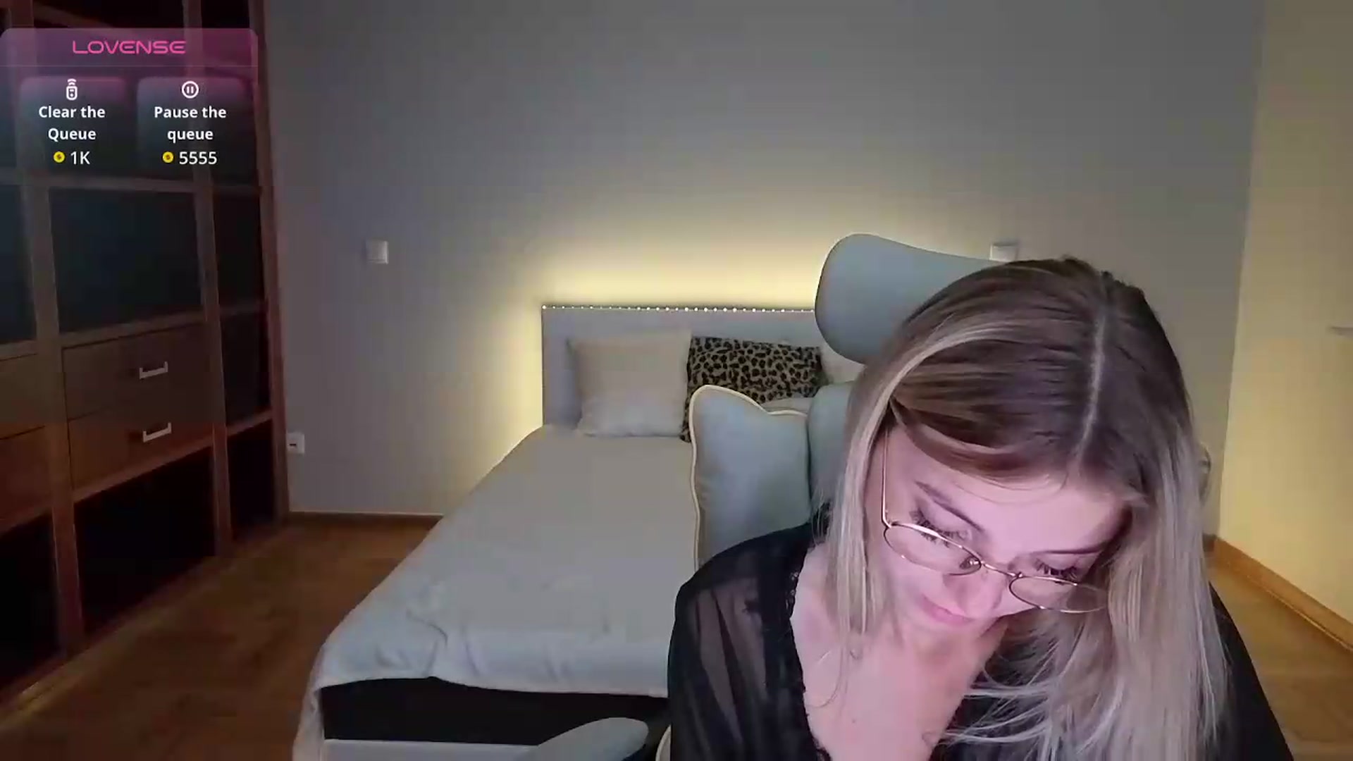 Gallery image thumbnail from Daisyy's myfreecams stream on, 09/01/2026, 24:47 image 12 of 20