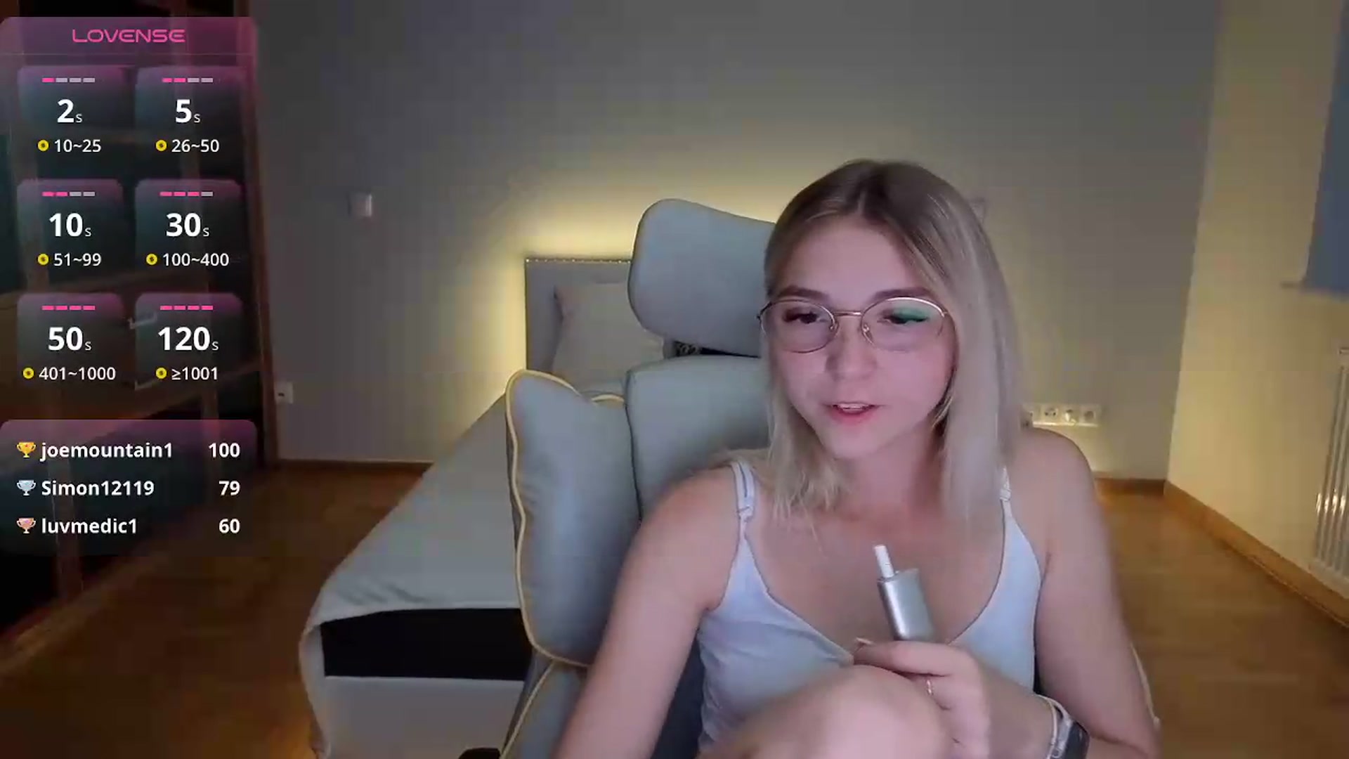 Gallery image thumbnail from Daisyy's myfreecams stream on, 09/01/2026, 19:11 image 18 of 20