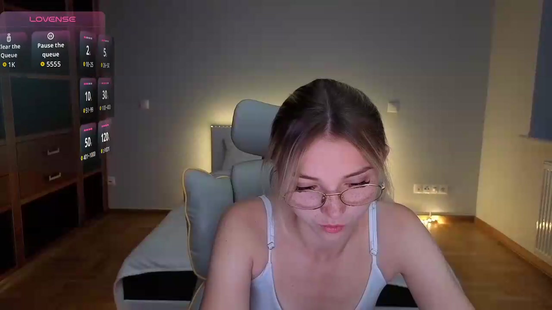 Gallery image thumbnail from Daisyy's myfreecams stream on, 09/01/2026, 20:29 image 15 of 20