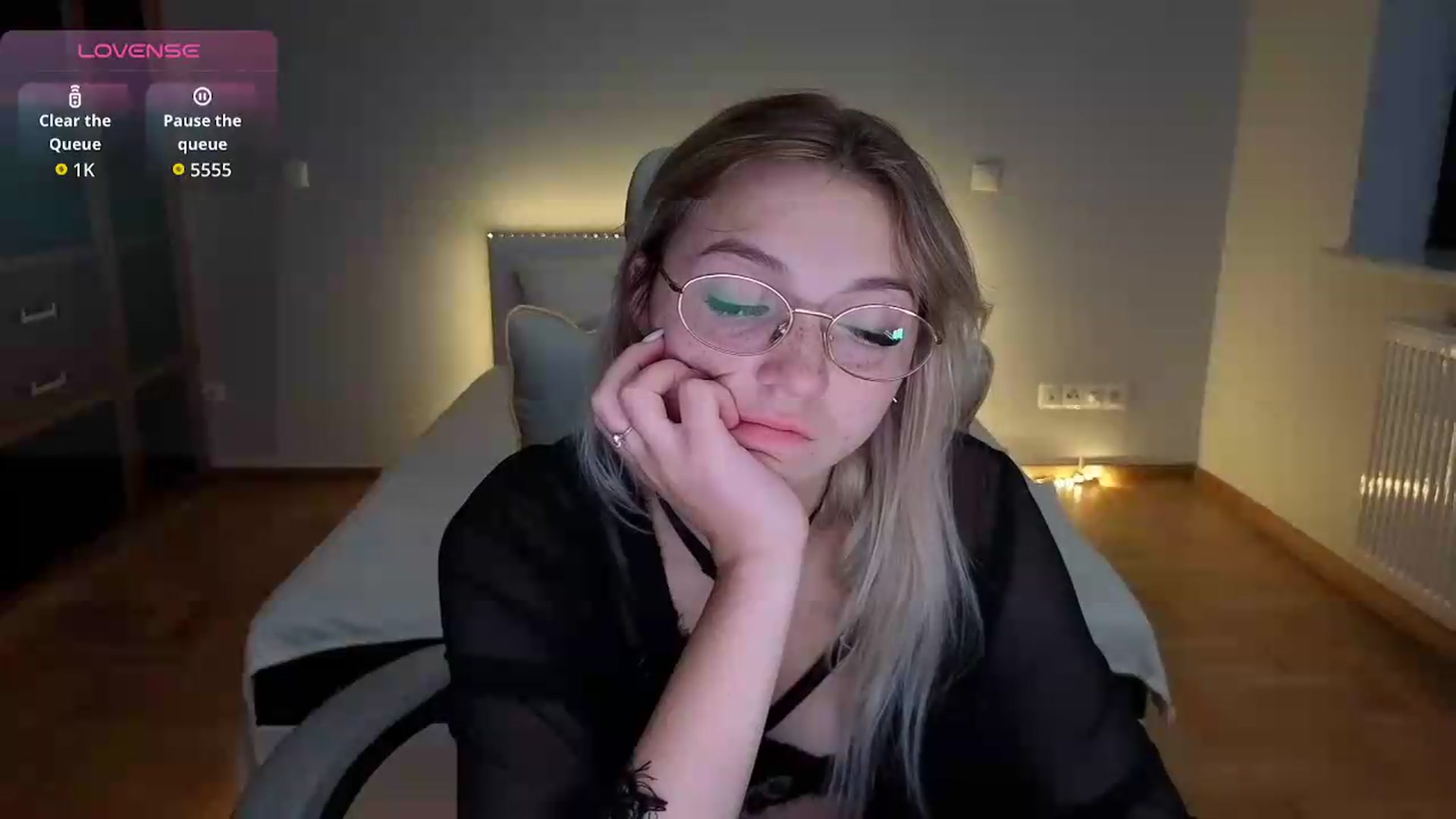 Gallery image thumbnail from Daisyy's myfreecams stream on, 09/02/2026, 02:01 image 16 of 20