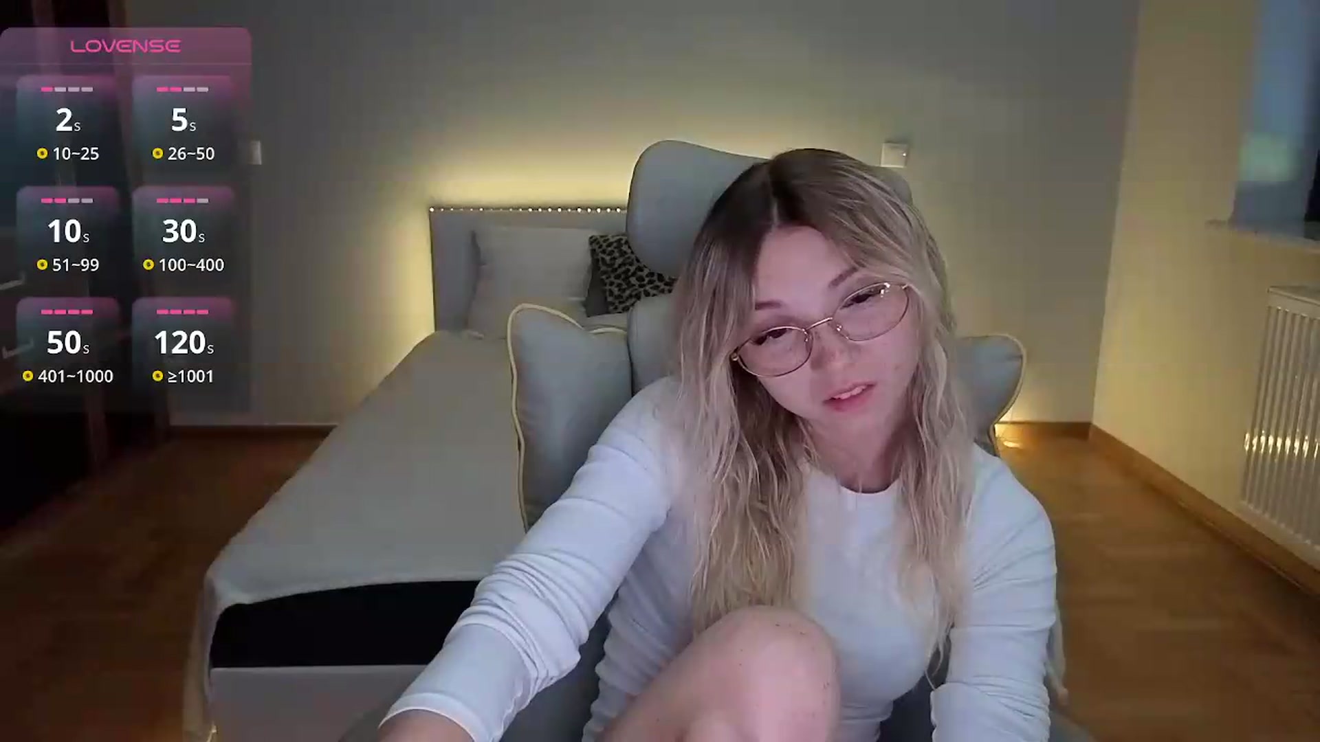 Gallery image thumbnail from Daisyy's myfreecams stream on, 09/02/2026, 08:17 image 18 of 20