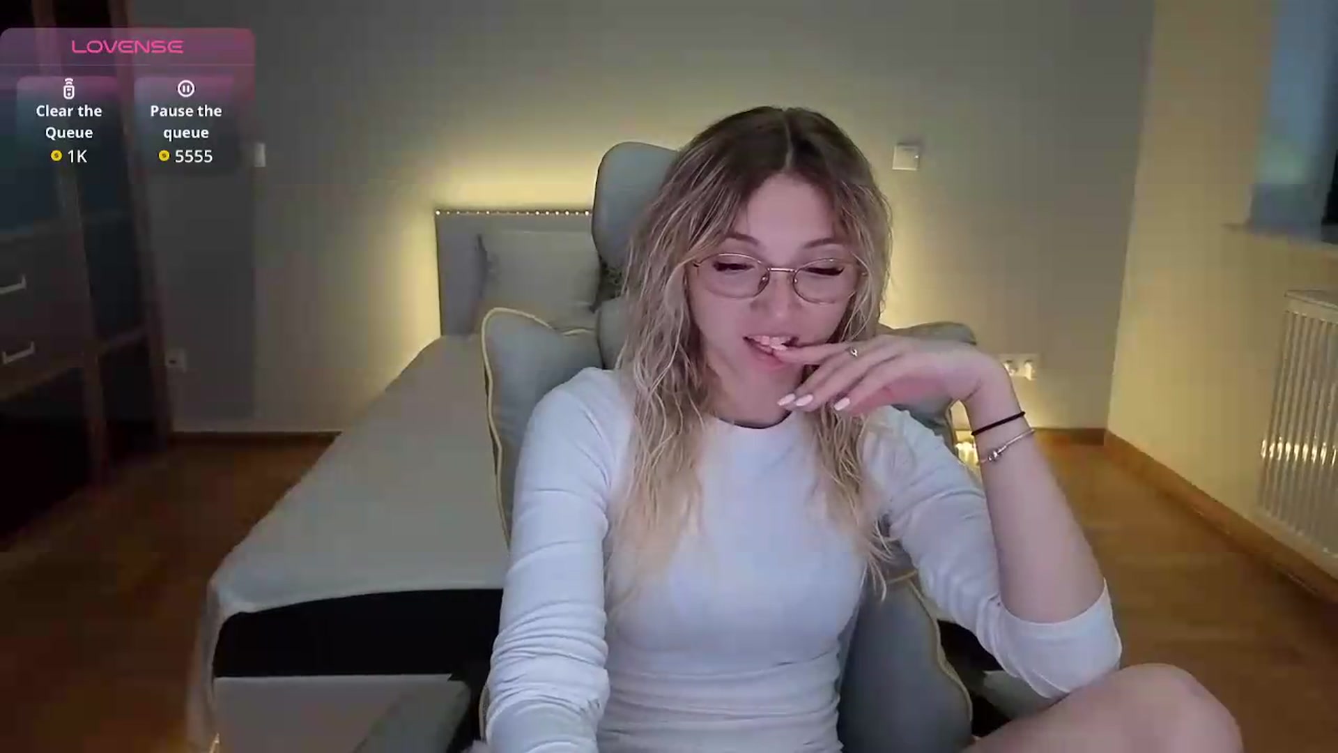 Gallery image thumbnail from Daisyy's myfreecams stream on, 09/02/2026, 08:17 image 6 of 20