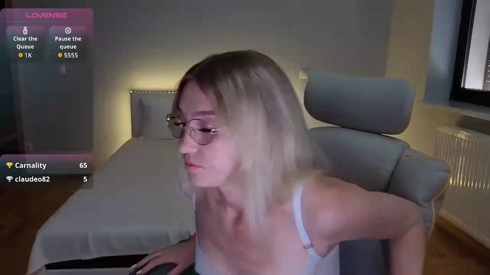 Gallery image thumbnail from Daisyy's myfreecams stream on, 09/03/2026, 13:44 image 12 of 20