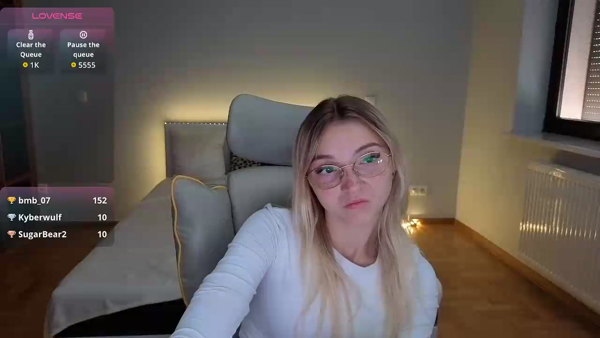 Gallery image thumbnail from Daisyy's myfreecams stream on, 09/05/2026, 16:11 image 10 of 20