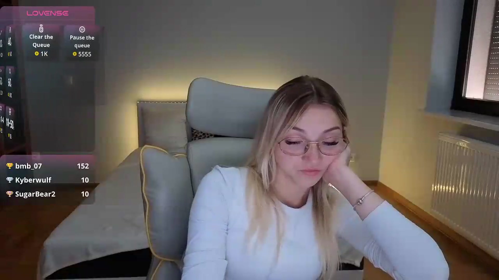 Gallery image thumbnail from Daisyy's myfreecams stream on, 09/05/2026, 16:11 image 9 of 20