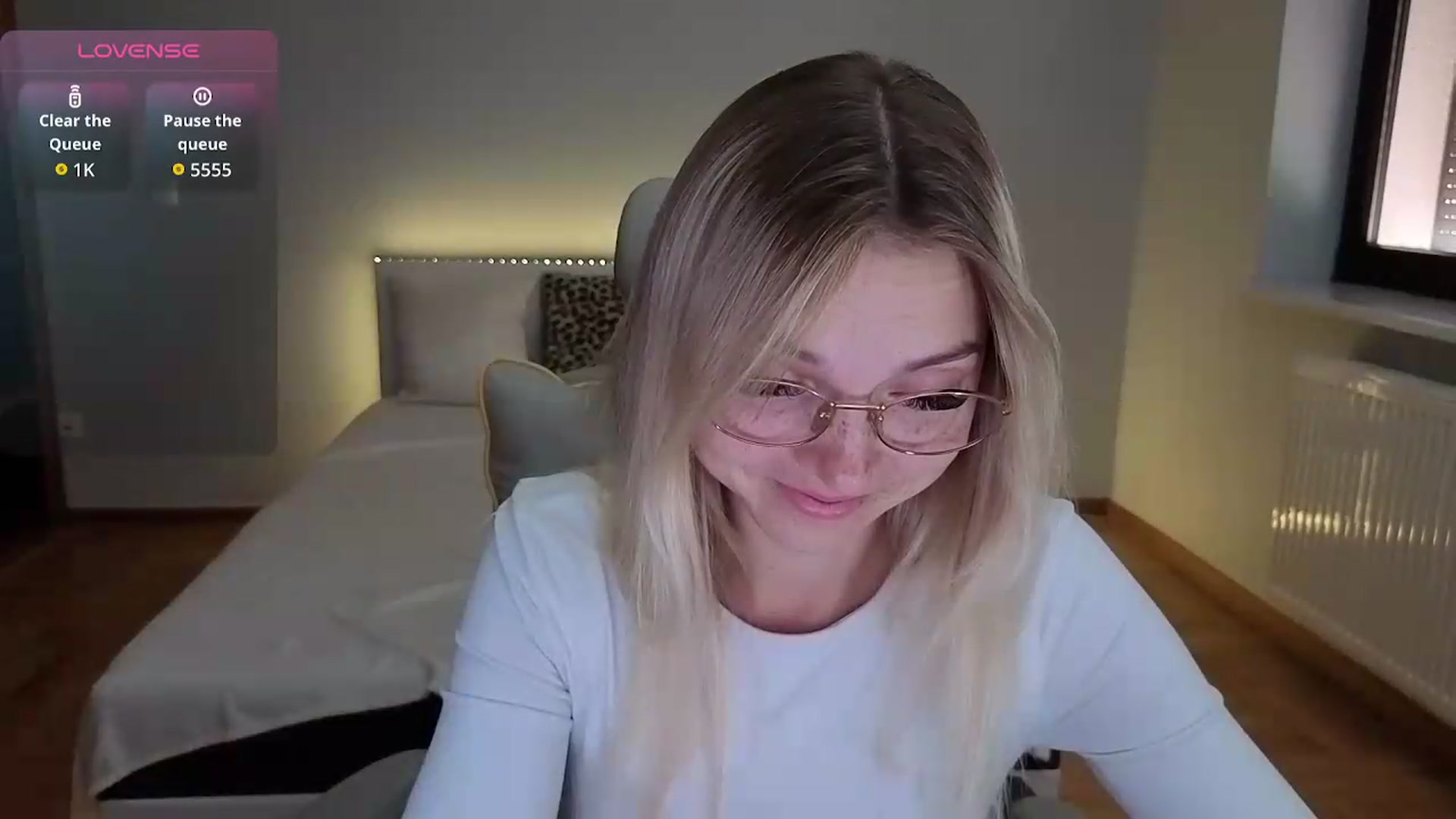 Gallery image thumbnail from Daisyy's myfreecams stream on, 09/05/2026, 16:11 image 3 of 20