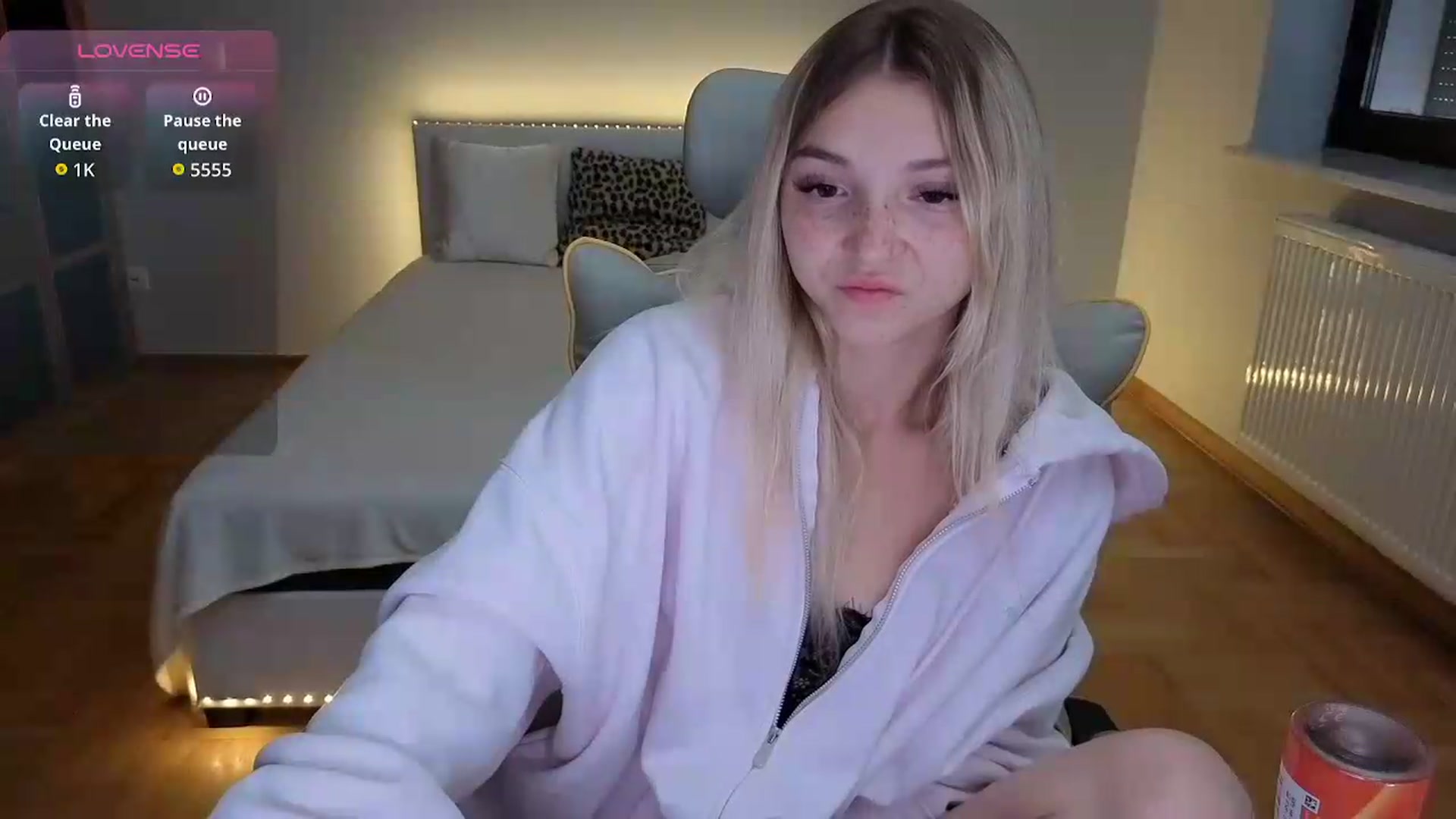 Gallery image thumbnail from Daisyy's myfreecams stream on, 09/06/2026, 16:15 image 16 of 20