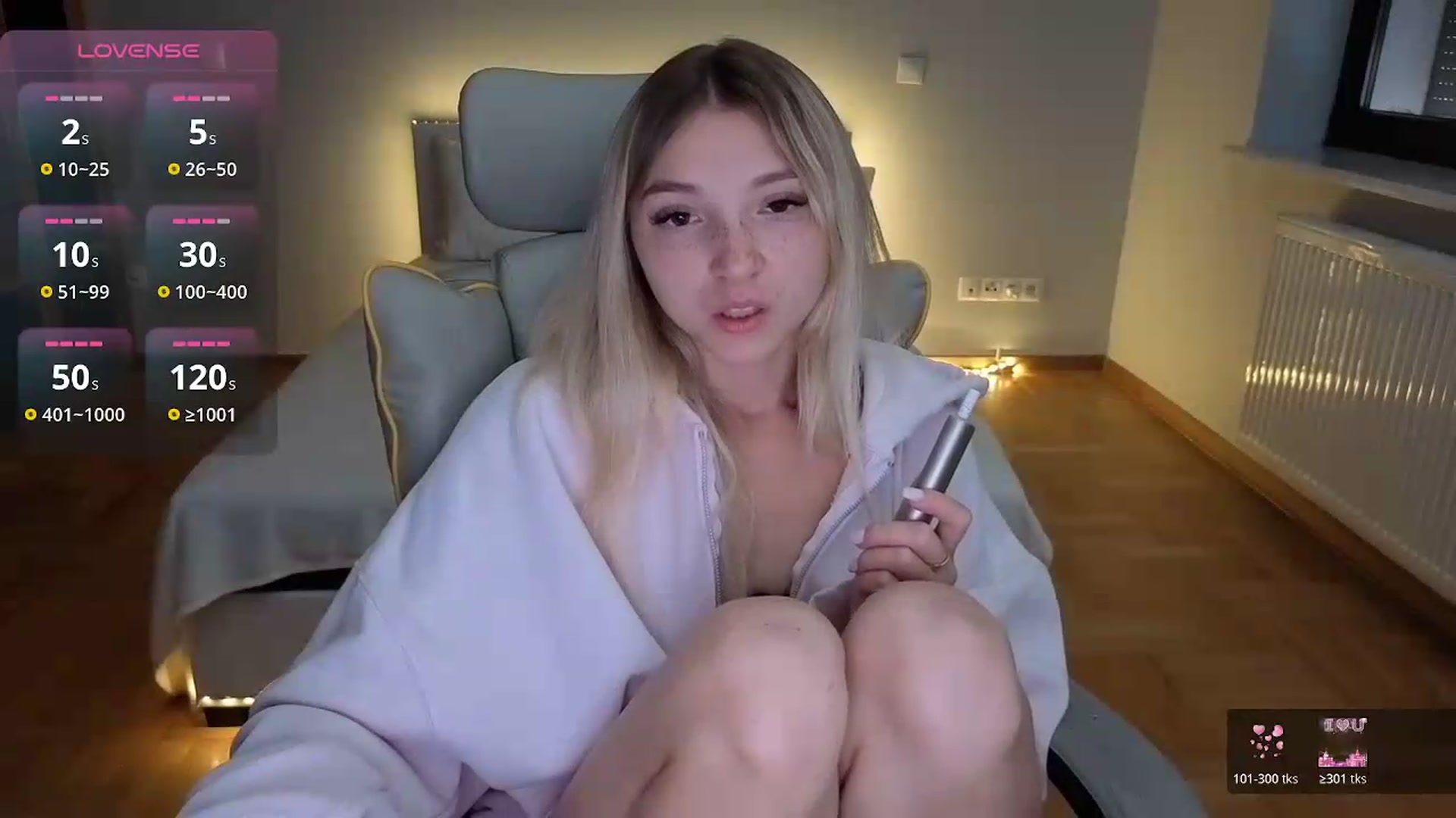 Gallery image thumbnail from Daisyy's myfreecams stream on, 09/06/2026, 16:15 image 11 of 20