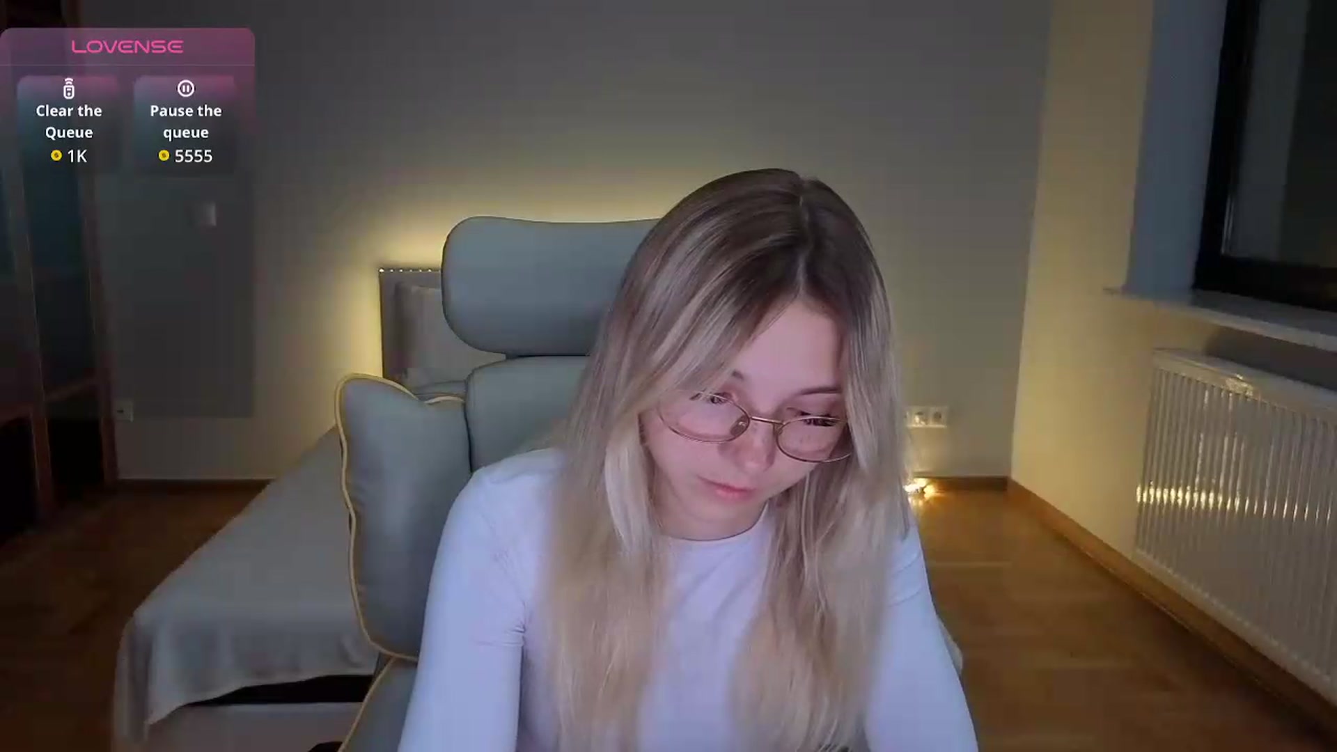 Gallery image thumbnail from Daisyy's myfreecams stream on, 09/06/2026, 18:39 image 8 of 20