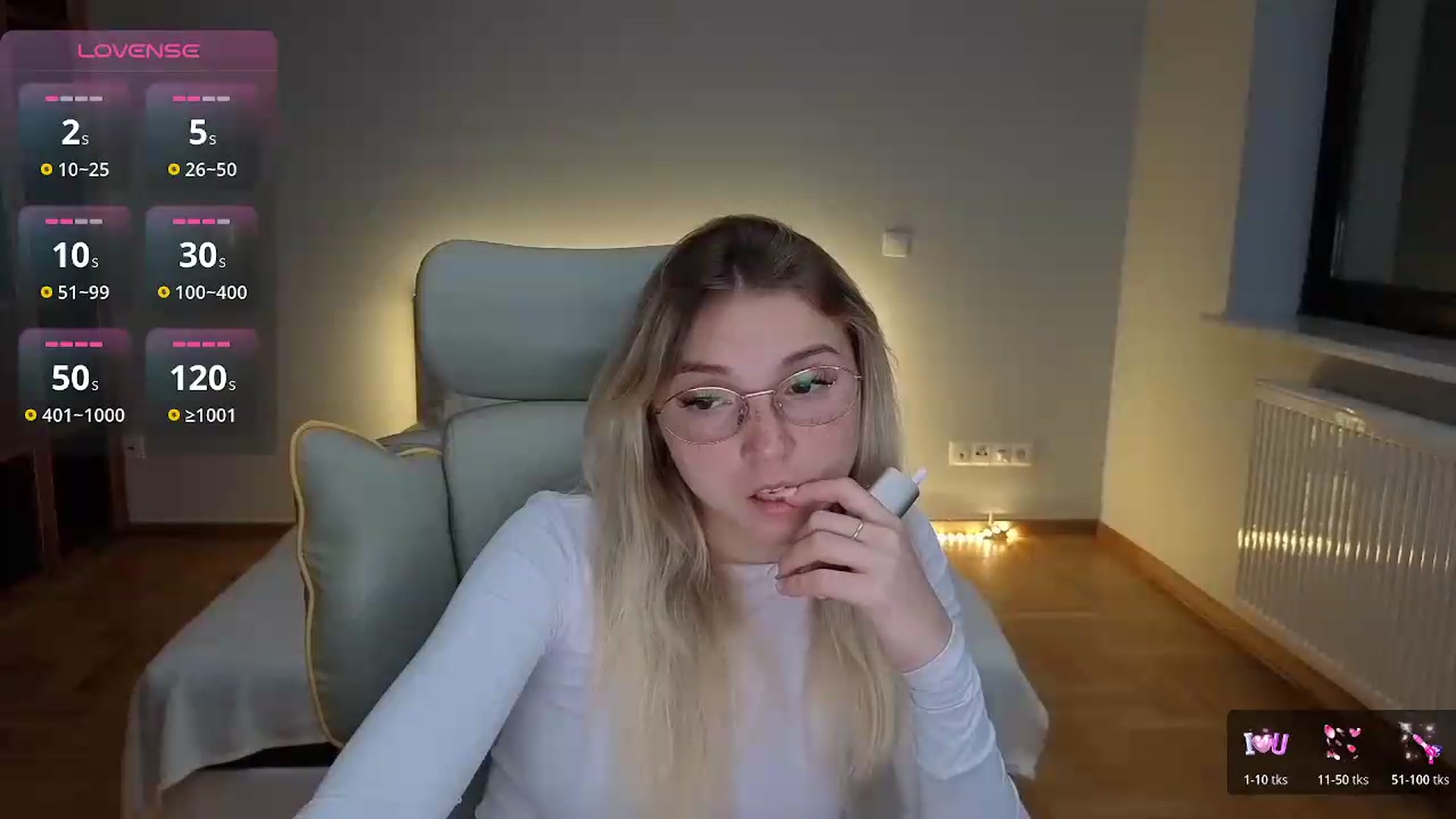Gallery image thumbnail from Daisyy's myfreecams stream on, 09/06/2026, 18:39 image 19 of 20