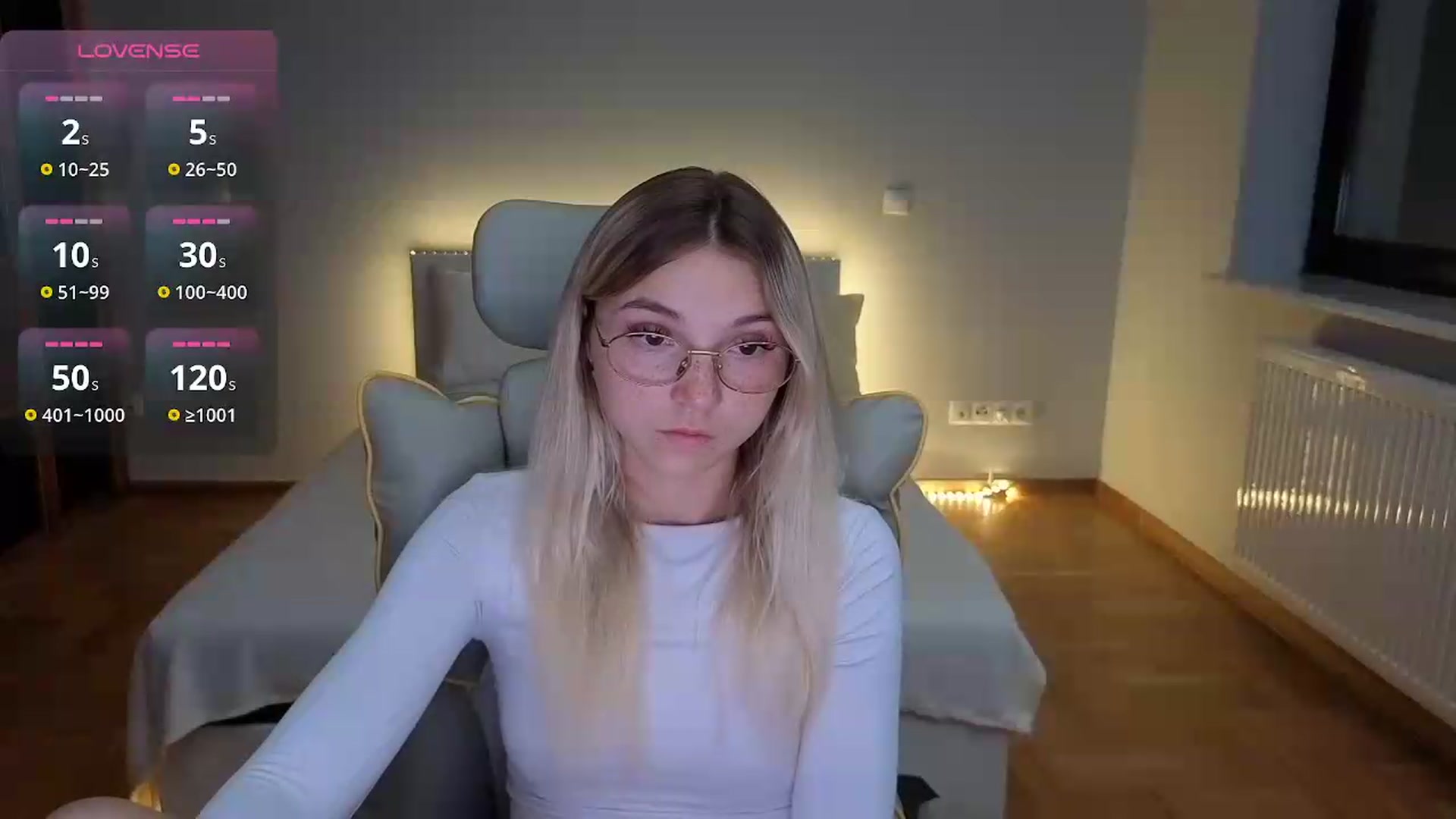 Gallery image thumbnail from Daisyy's myfreecams stream on, 09/06/2026, 18:39 image 4 of 20
