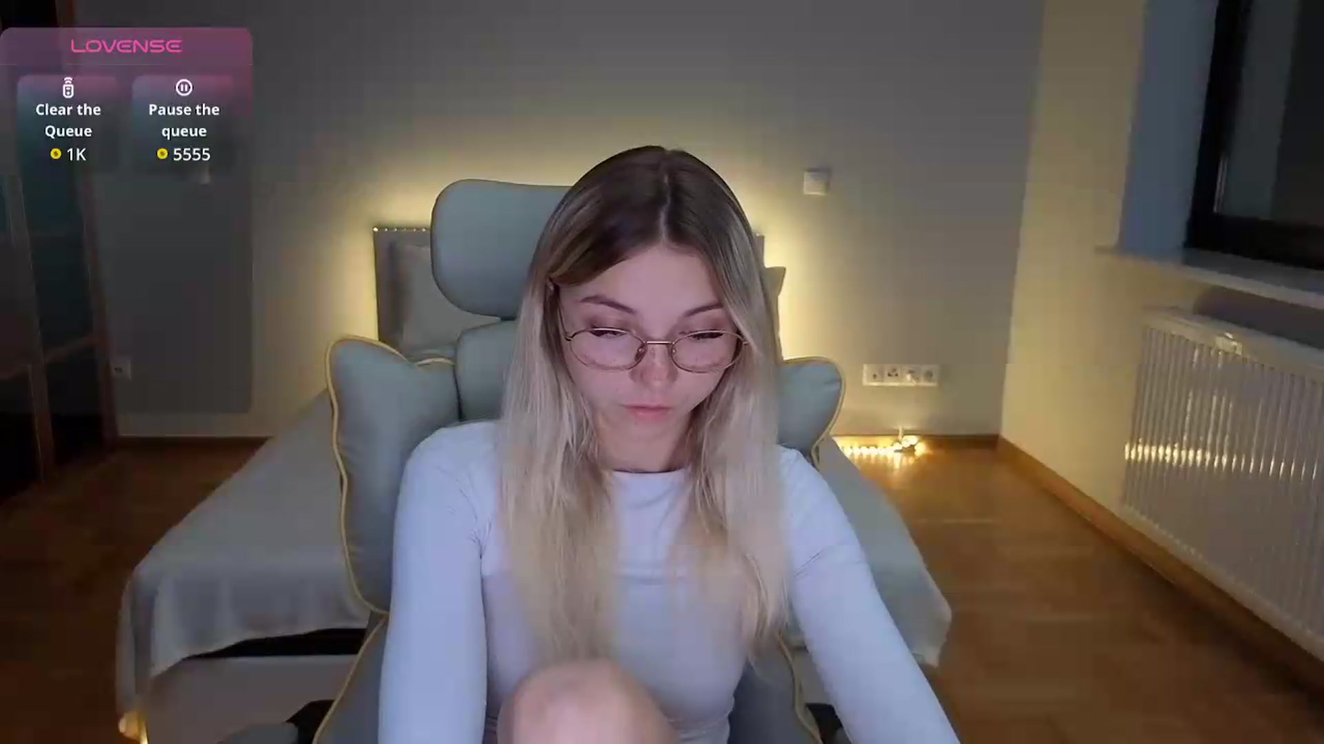 Gallery image thumbnail from Daisyy's myfreecams stream on, 09/06/2026, 18:39 image 3 of 20
