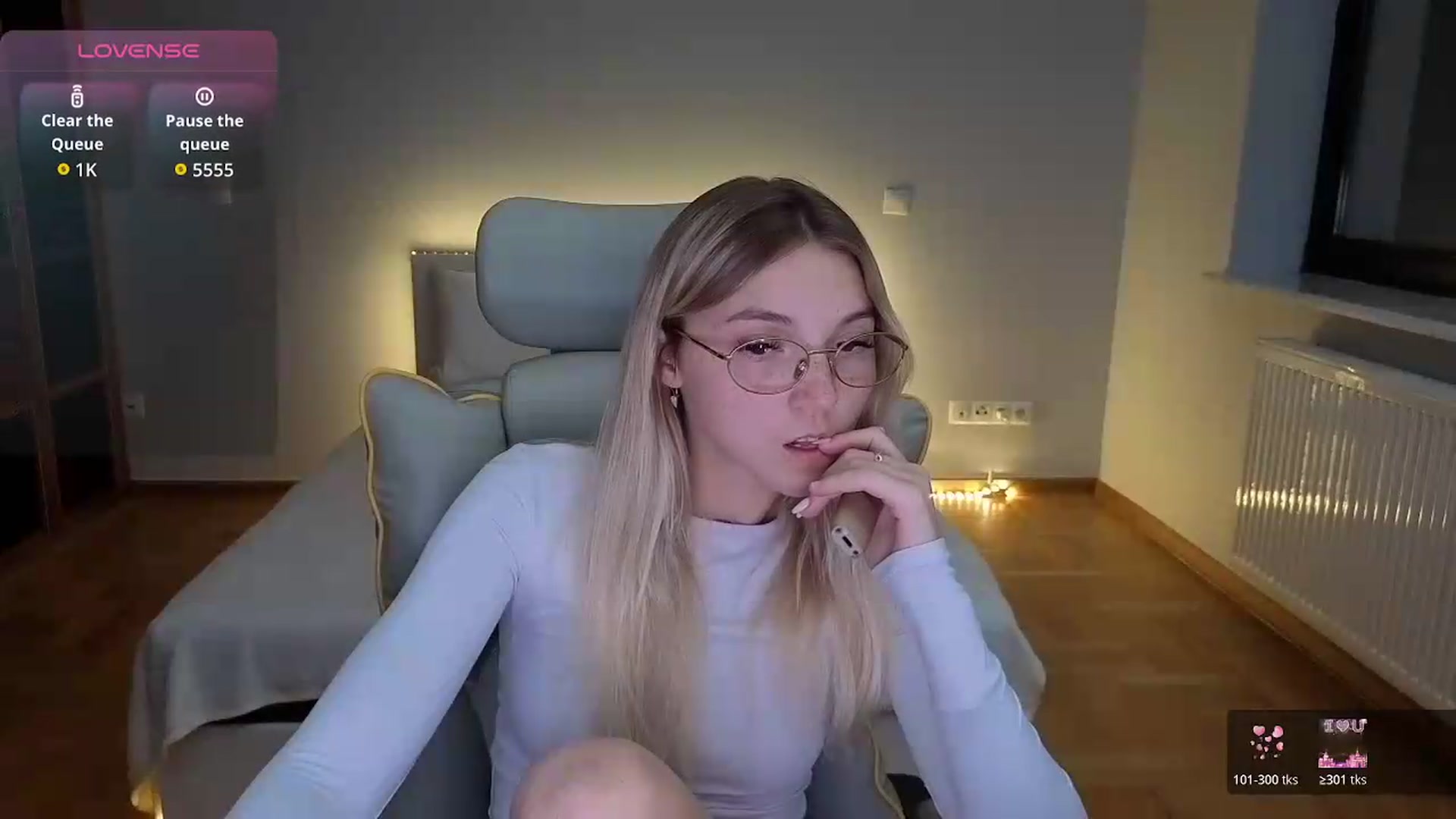 Gallery image thumbnail from Daisyy's myfreecams stream on, 09/06/2026, 18:39 image 2 of 20