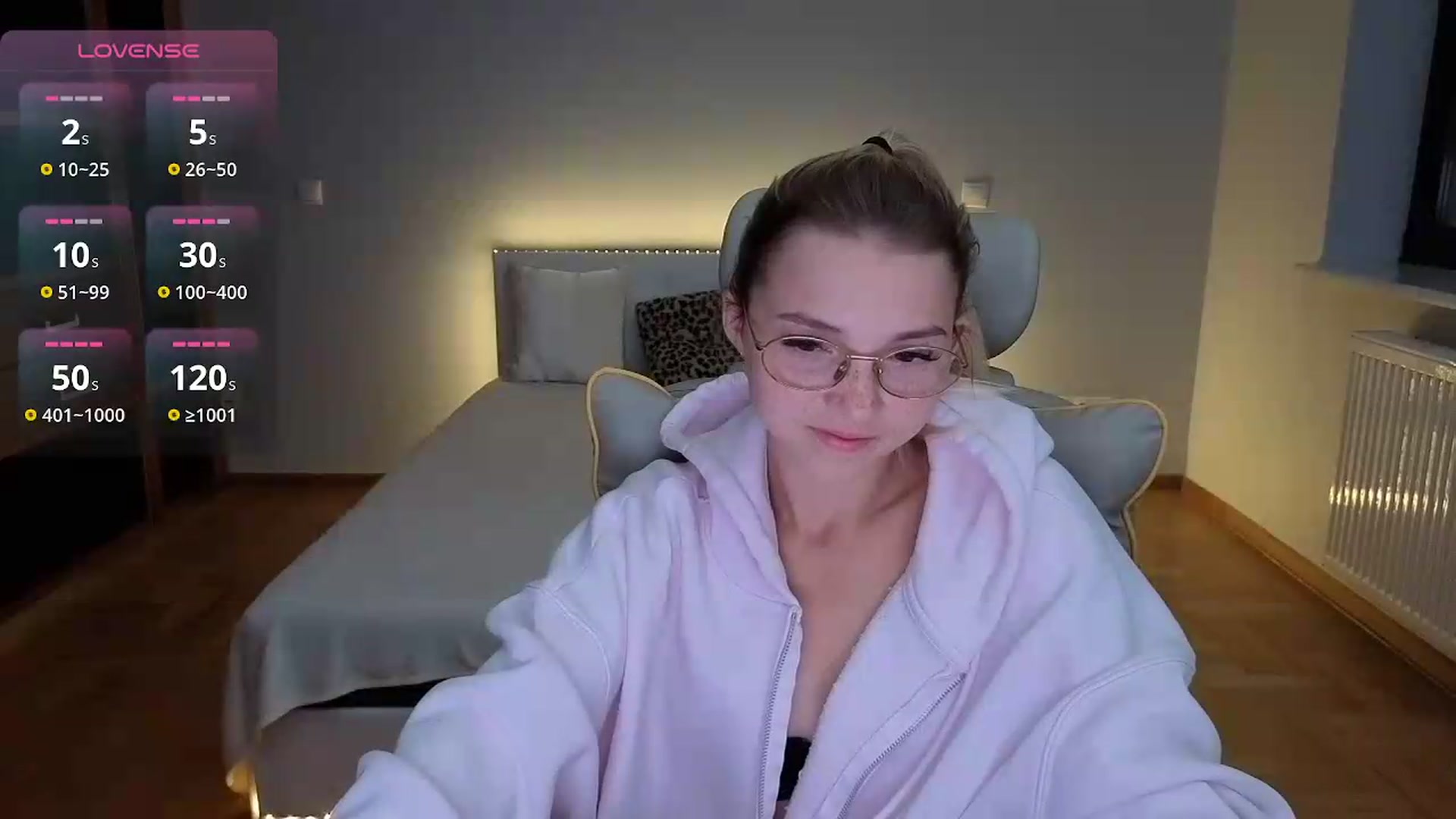 Gallery image thumbnail from Daisyy's myfreecams stream on, 09/07/2026, 01:13 image 14 of 20