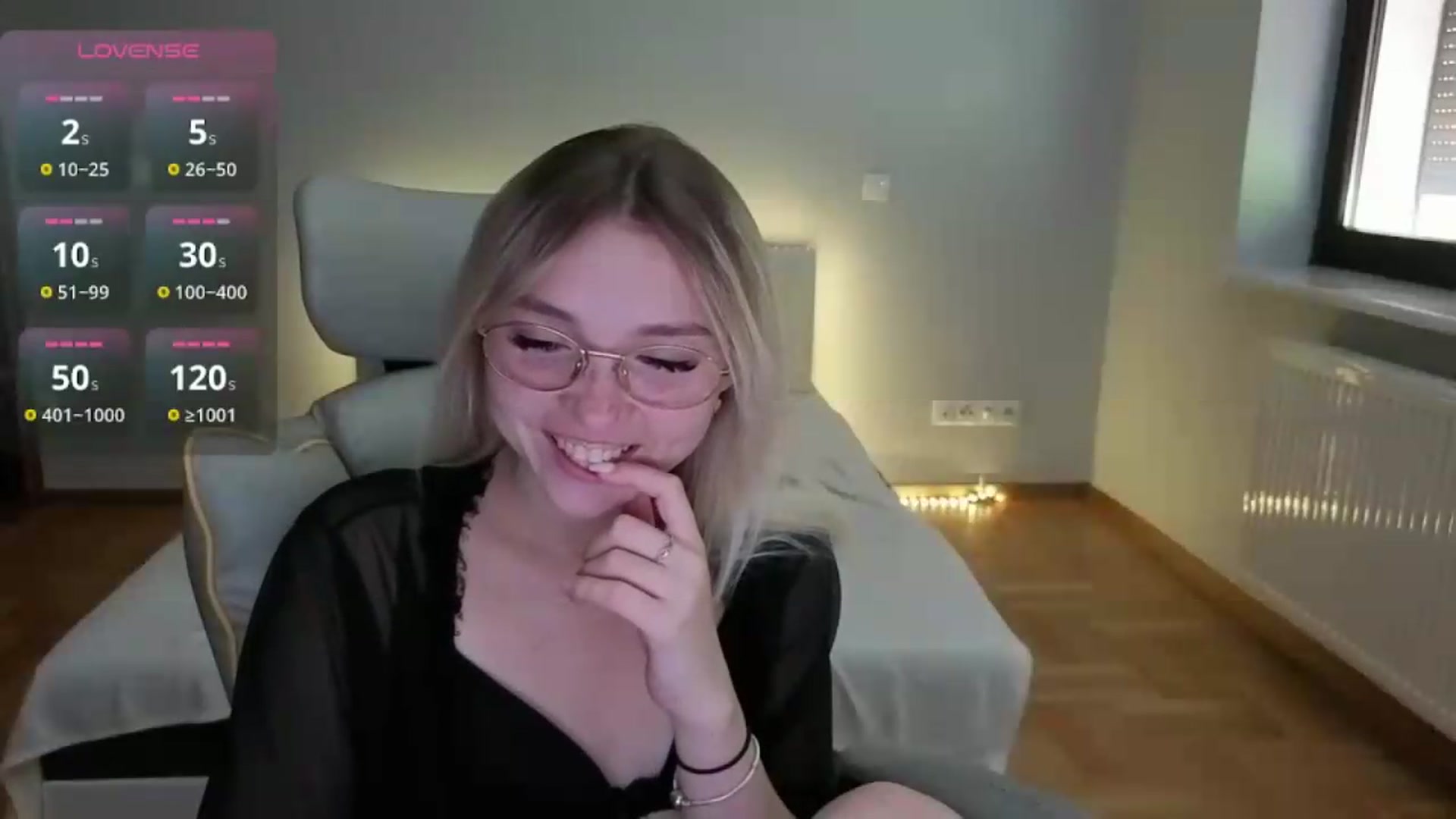 Gallery image thumbnail from Daisyy's myfreecams stream on, 09/08/2026, 13:48 image 12 of 20