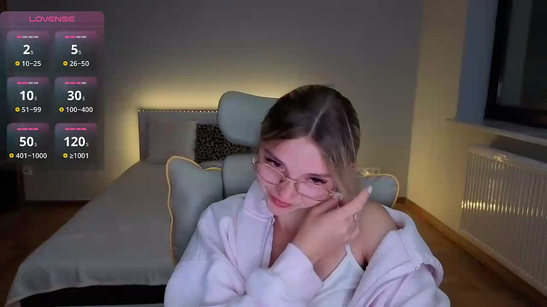 Gallery image thumbnail from Daisyy's myfreecams stream on, 09/08/2026, 21:49 image 13 of 20