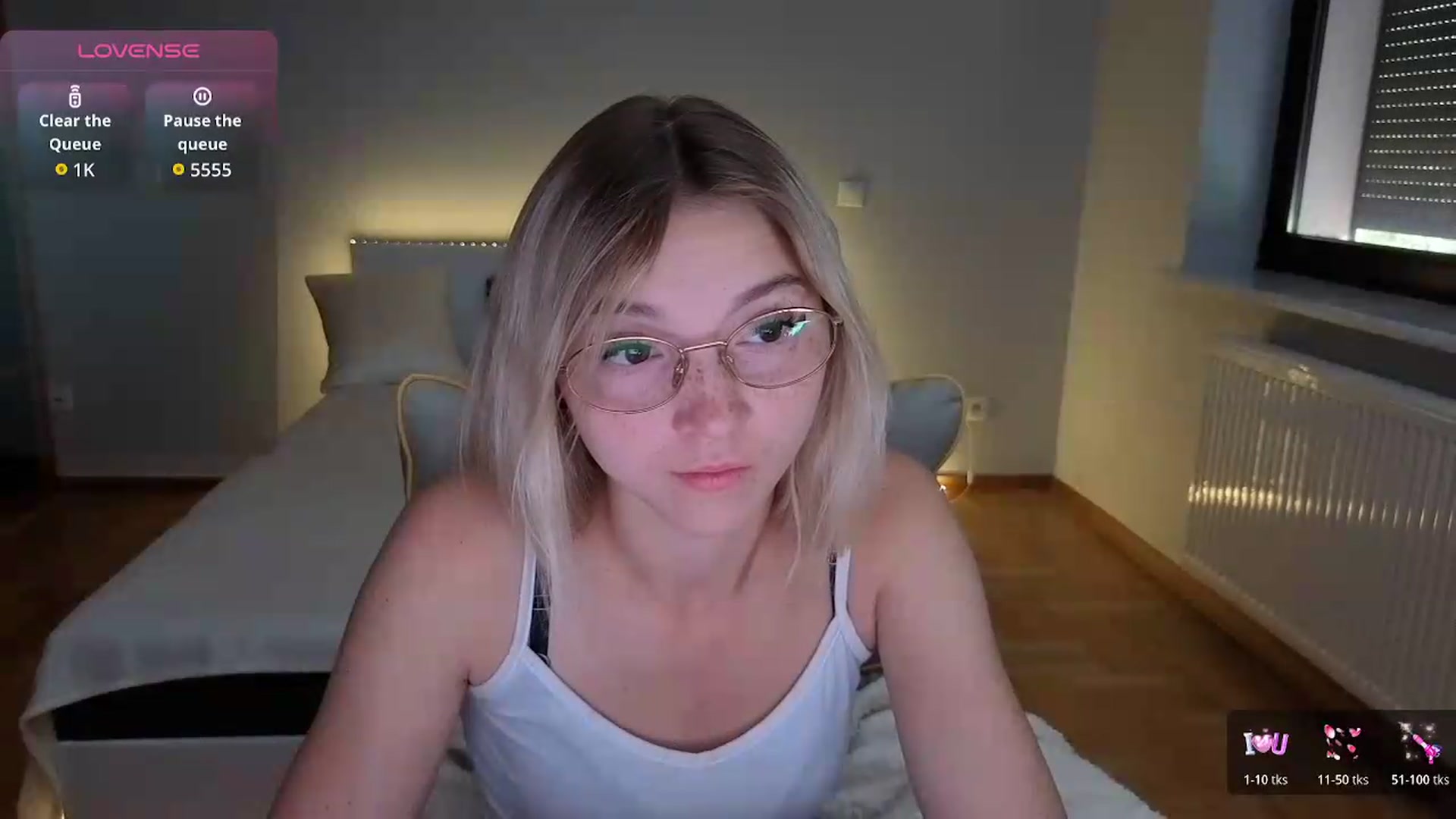 Gallery image thumbnail from Daisyy's myfreecams stream on, 09/10/2026, 14:37 image 13 of 20