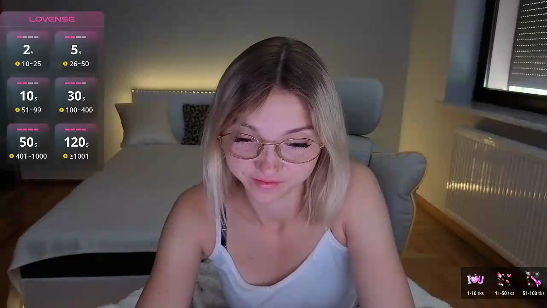 Gallery image thumbnail from Daisyy's myfreecams stream on, 09/10/2026, 14:37 image 16 of 20