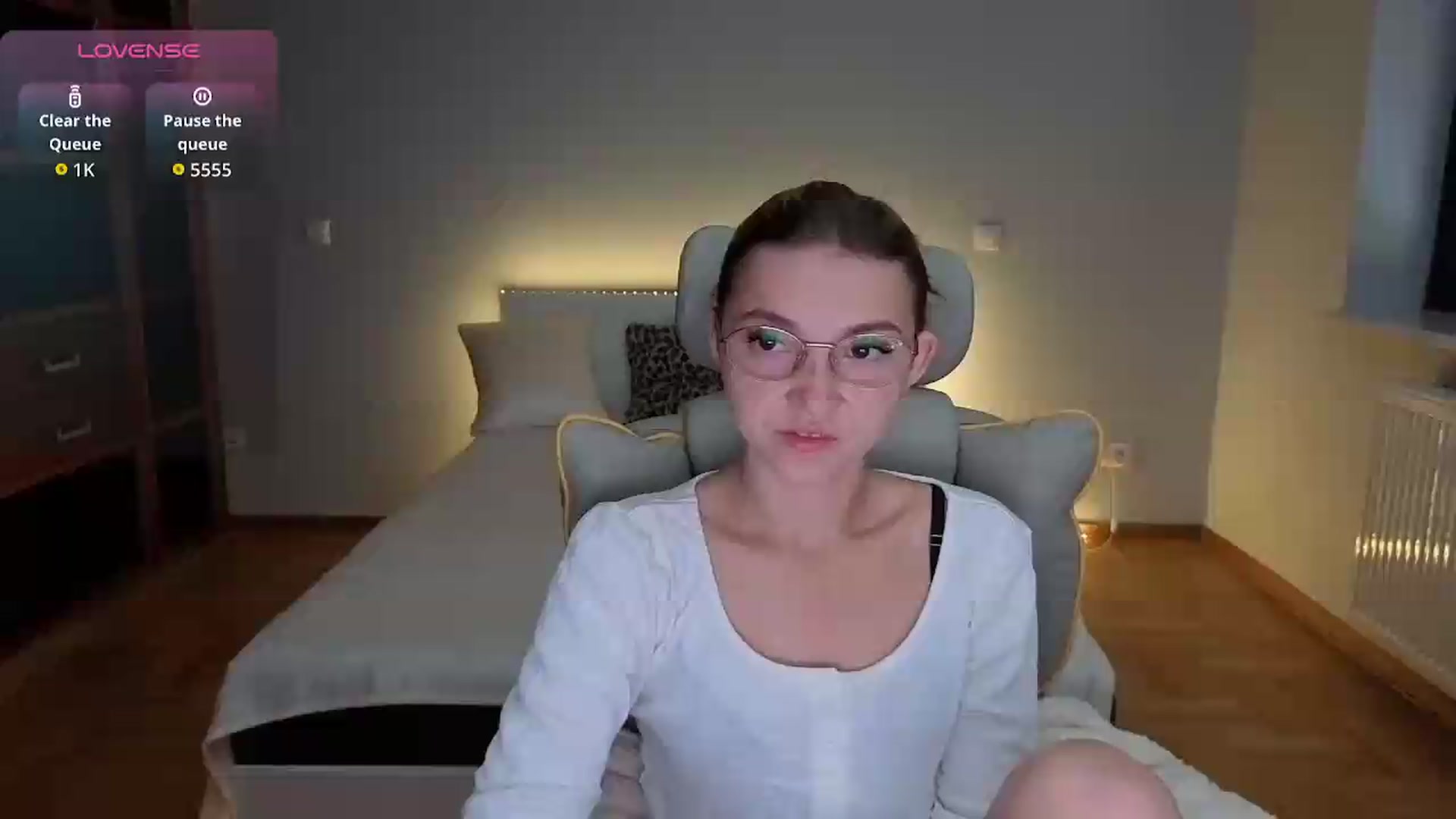 Gallery image thumbnail from Daisyy's myfreecams stream on, 09/10/2026, 14:37 image 1 of 20