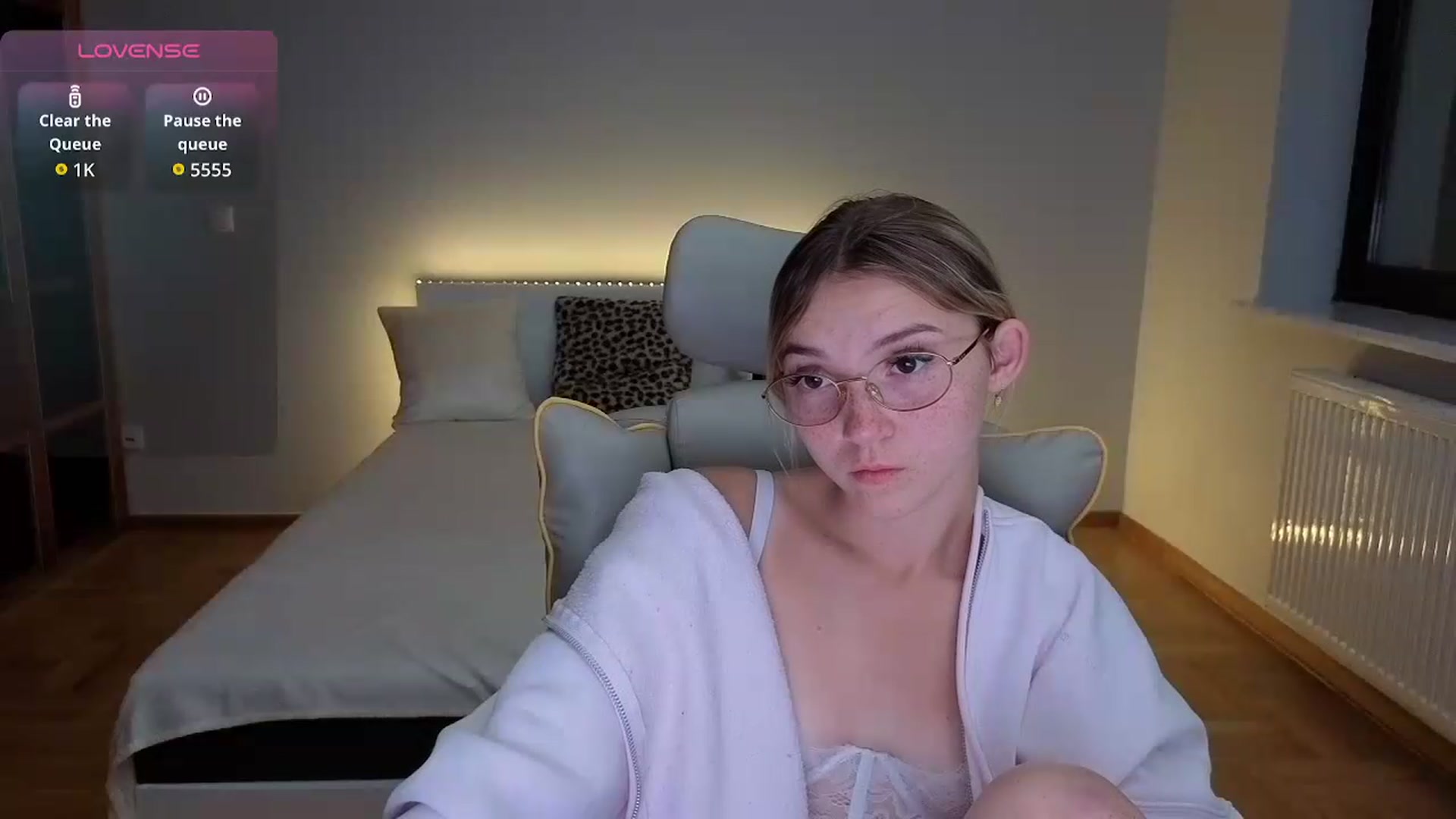 Gallery image thumbnail from Daisyy's myfreecams stream on, 09/10/2026, 21:50 image 20 of 20