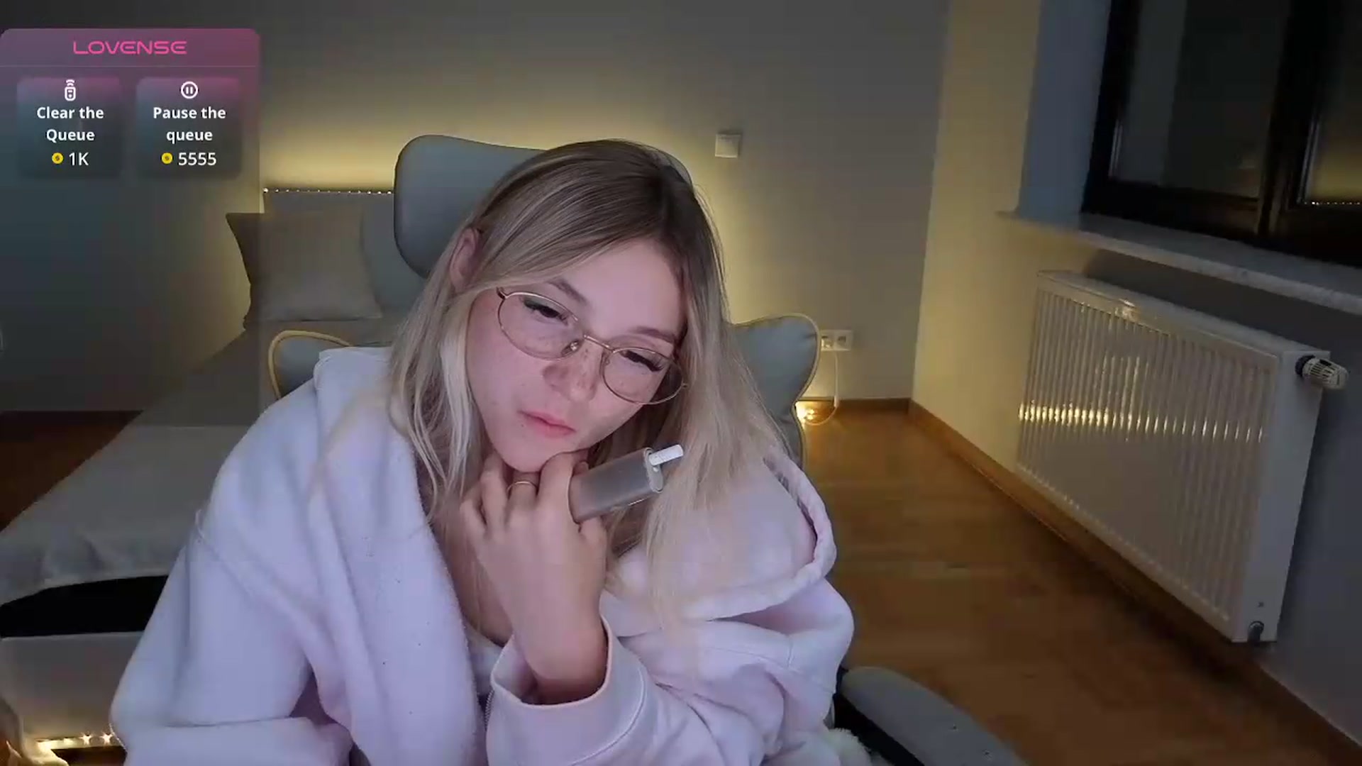 Gallery image thumbnail from Daisyy's myfreecams stream on, 09/11/2026, 03:24 image 18 of 20