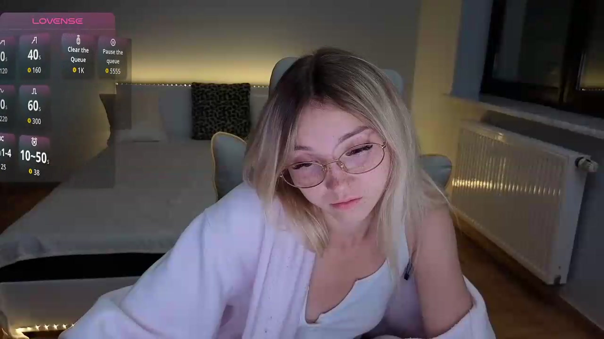 Gallery image thumbnail from Daisyy's myfreecams stream on, 09/11/2026, 03:24 image 15 of 20