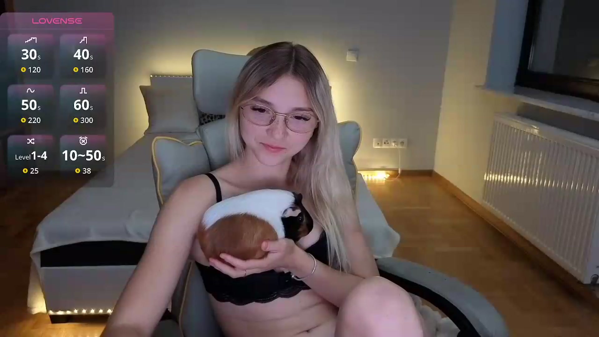 Gallery image thumbnail from Daisyy's myfreecams stream on, 09/11/2026, 23:10 image 9 of 20
