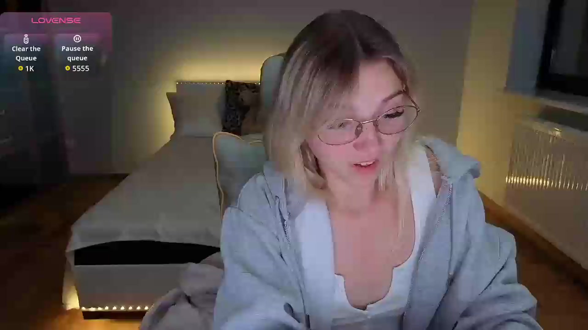 Gallery image thumbnail from Daisyy's myfreecams stream on, 09/11/2026, 23:40 image 18 of 20