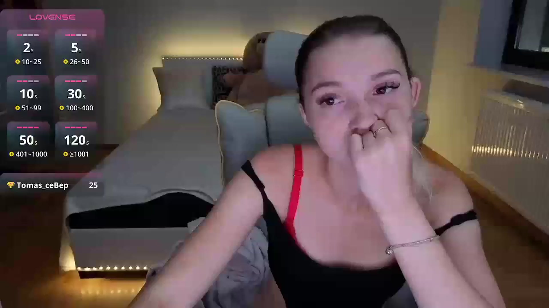 Gallery image thumbnail from Daisyy's myfreecams stream on, 09/12/2026, 15:57 image 14 of 20